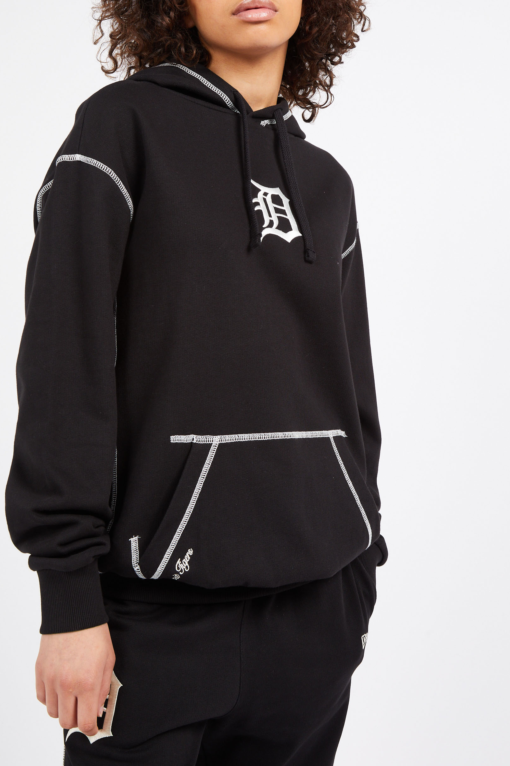 Hoodie | Noir NEW ERA Femme