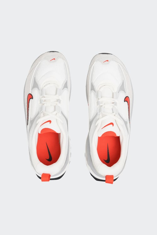 NIKE Baskets basses Beige