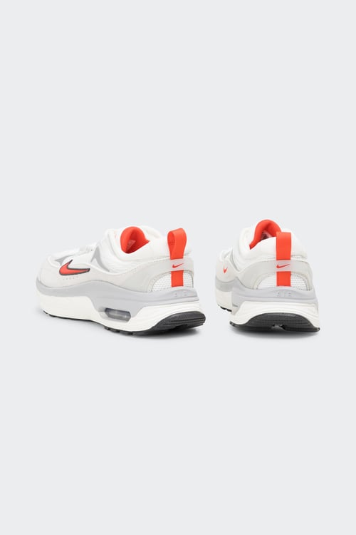 NIKE Baskets basses Beige
