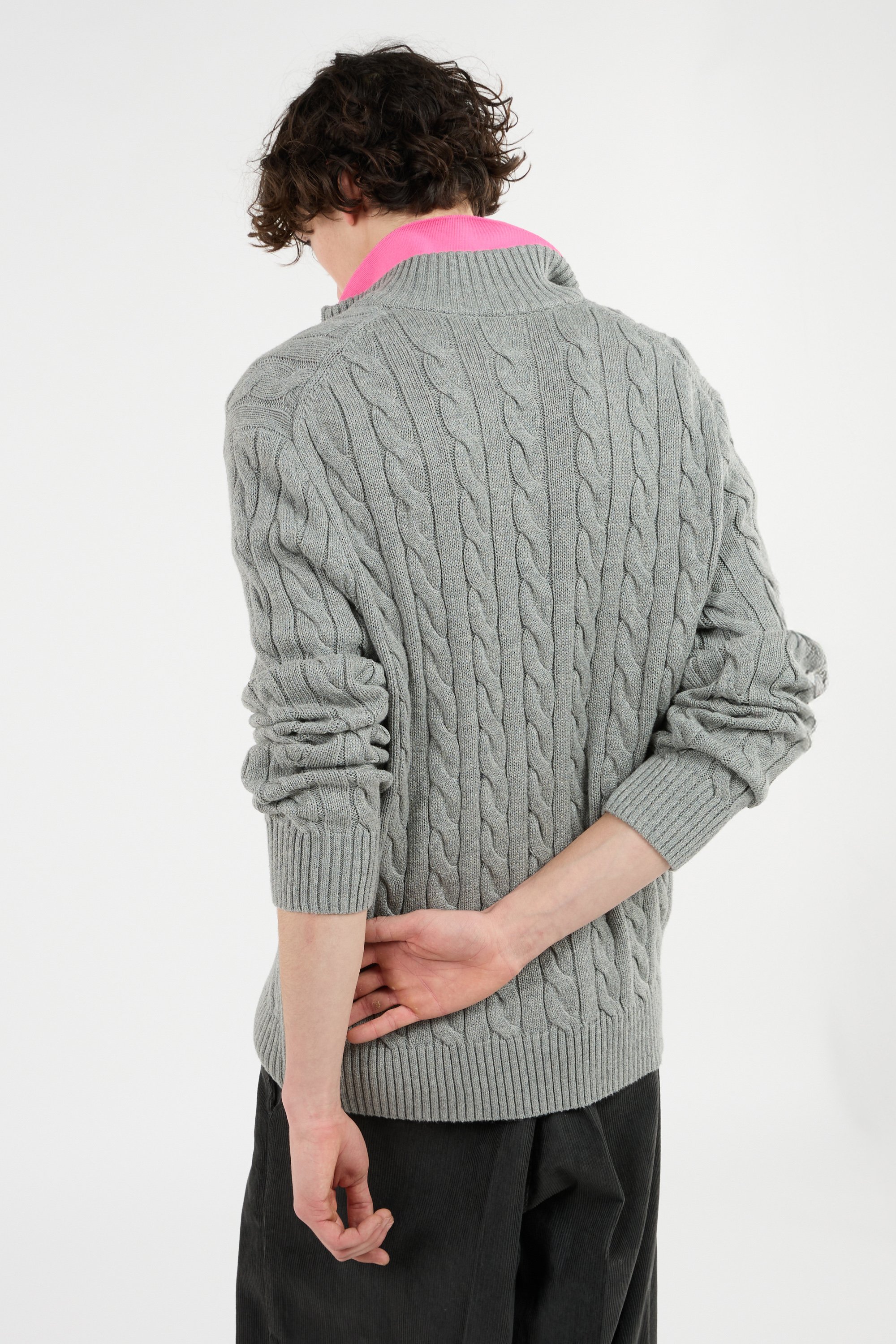 Pull Gris