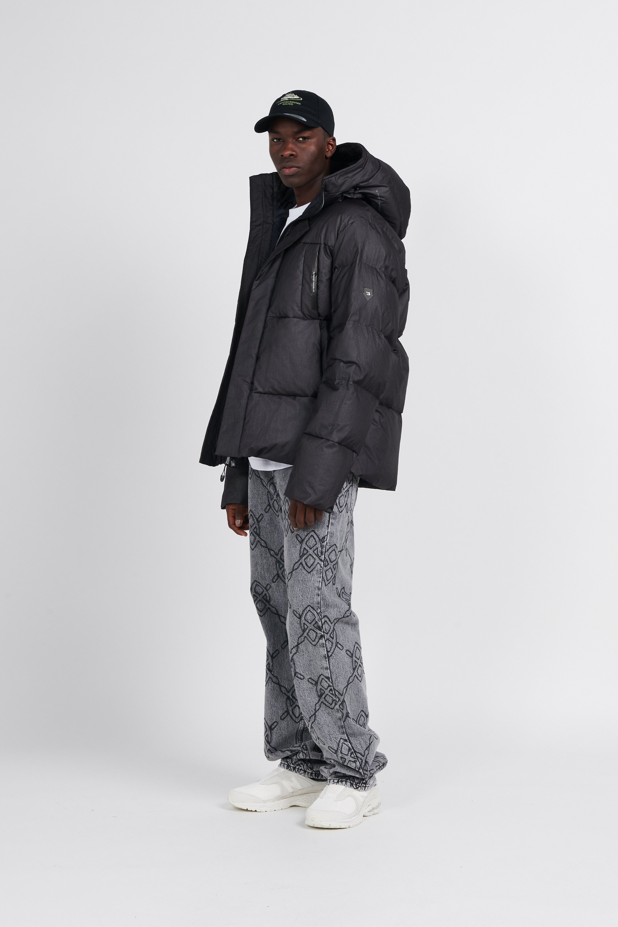 Puffer Jacket | Black by KRAKATAU Puffer Jacket Black