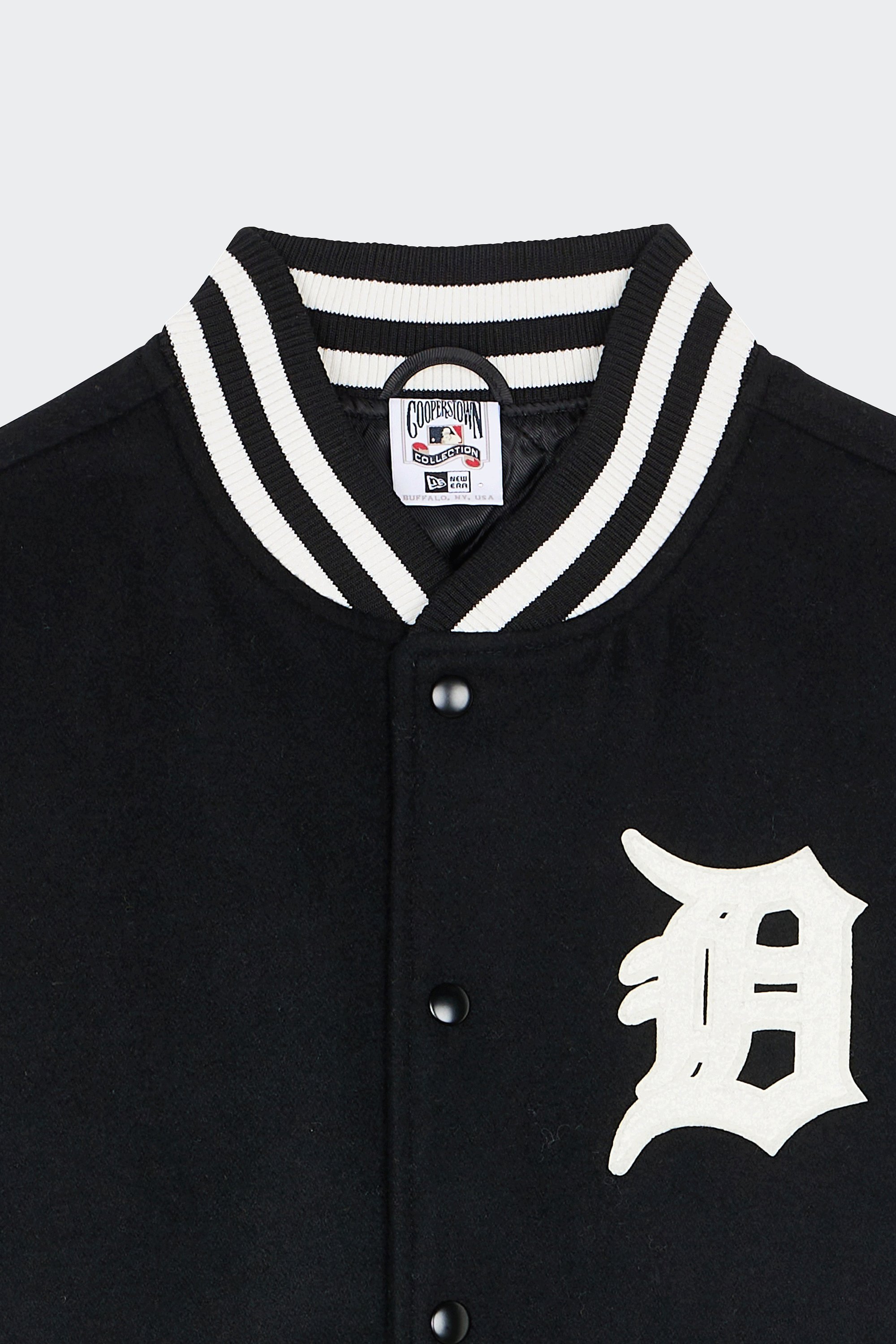 Bomber | Black by NEW ERA Bomber Black