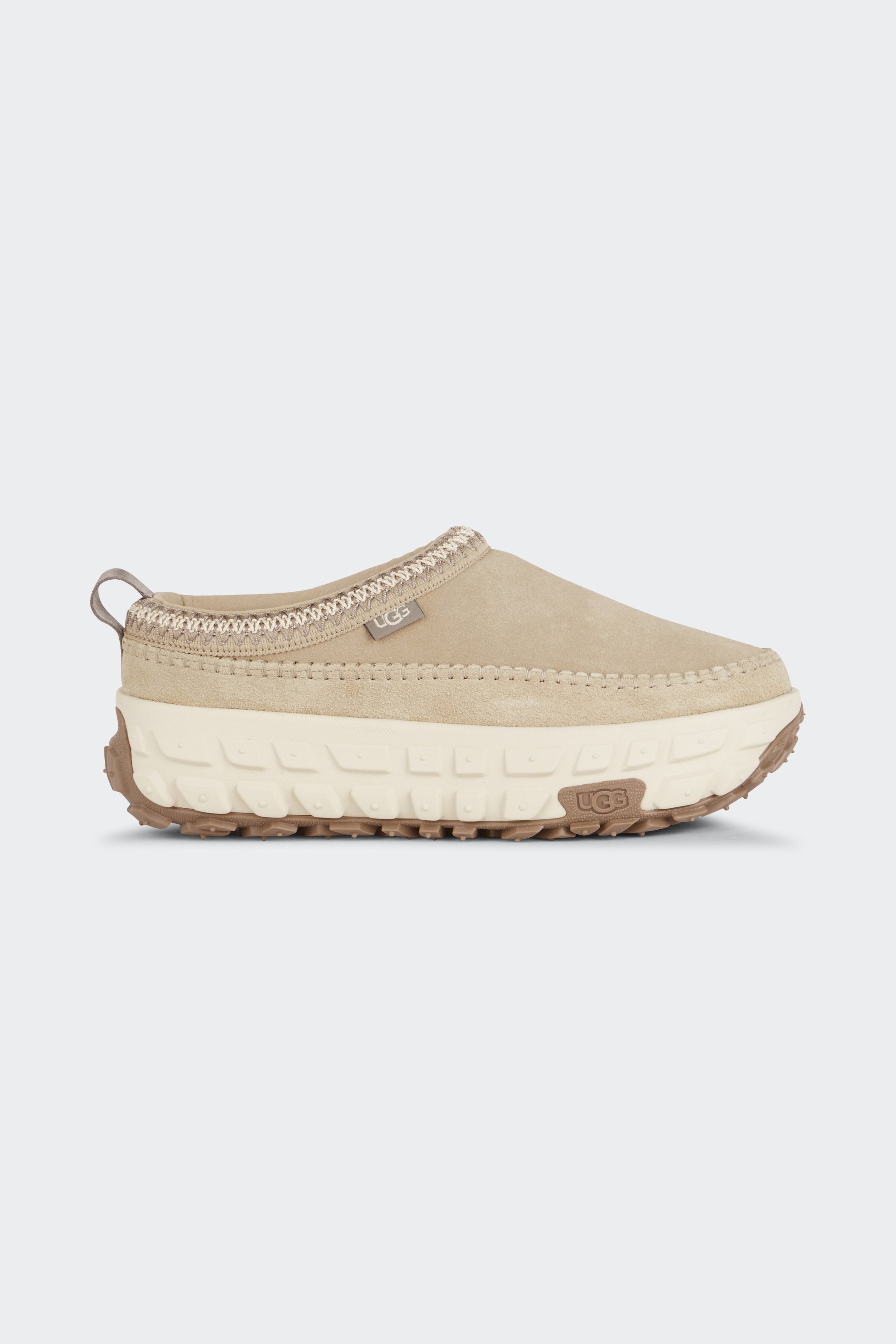 Sabots | Beige by UGG Sabots Beige