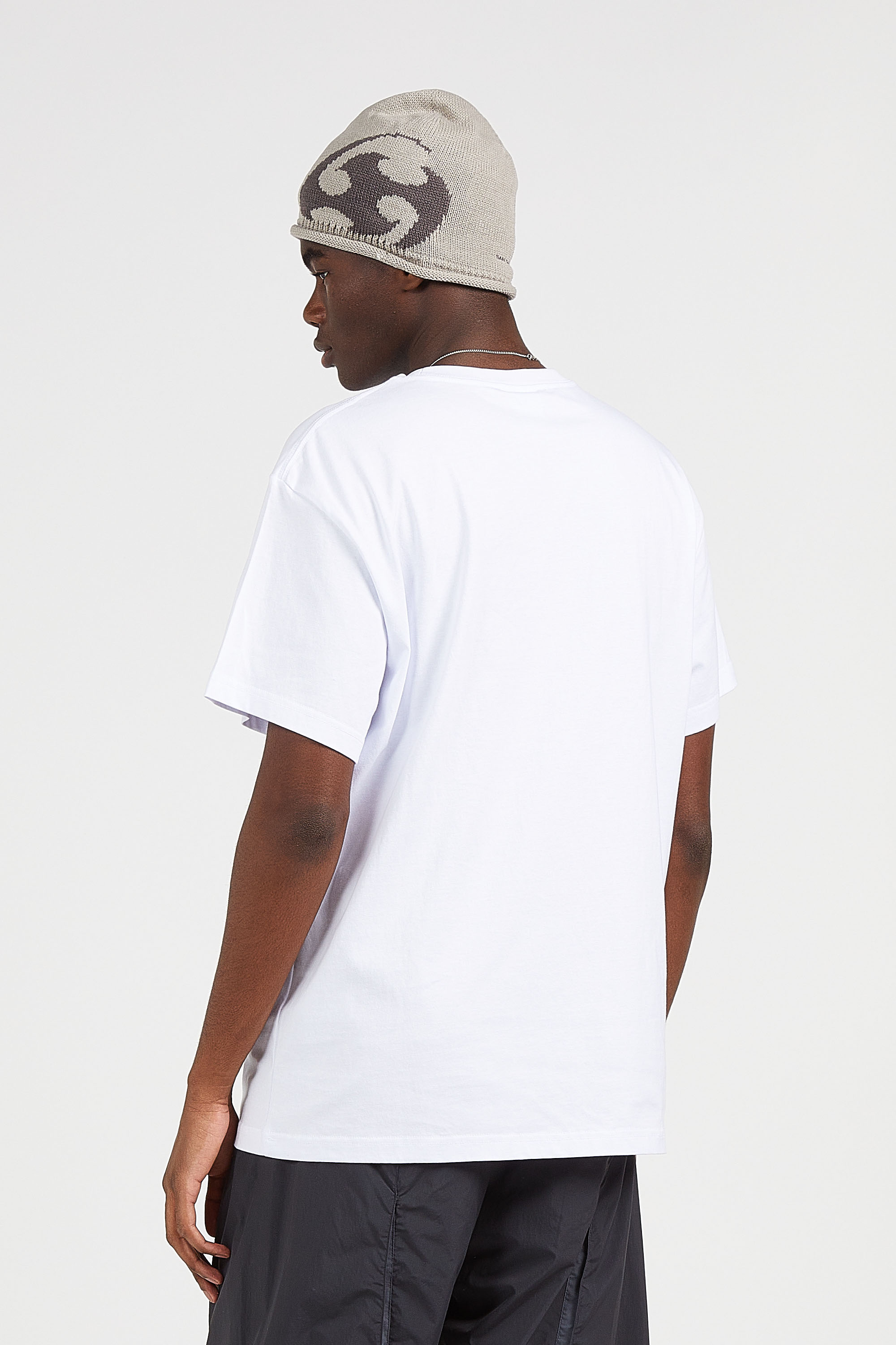 T-shirt White
