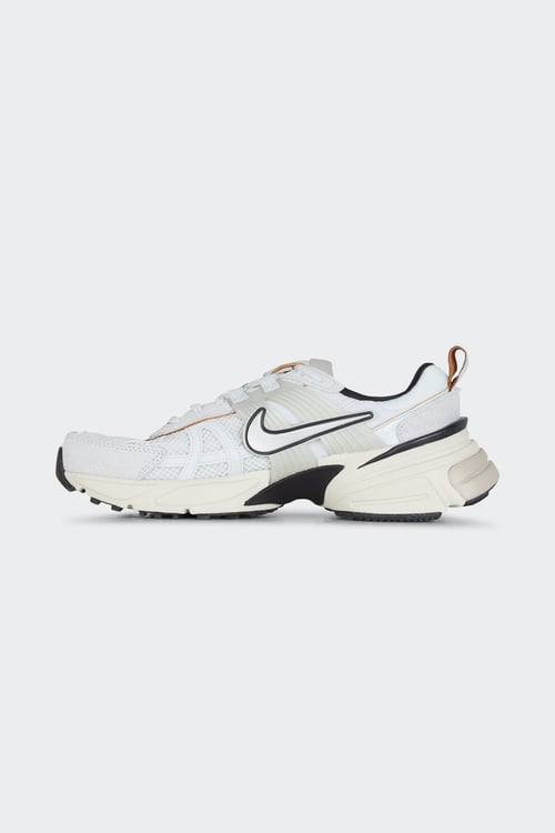 NIKE Baskets Gris