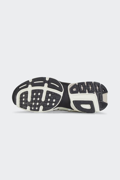 NIKE Baskets Gris
