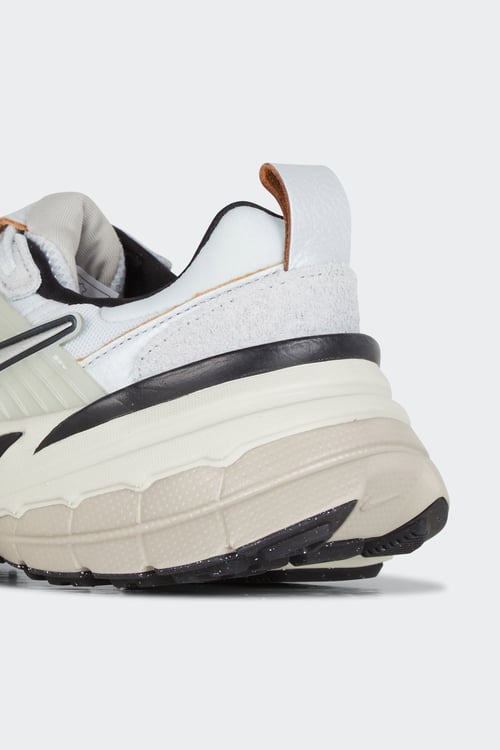 NIKE Baskets Gris