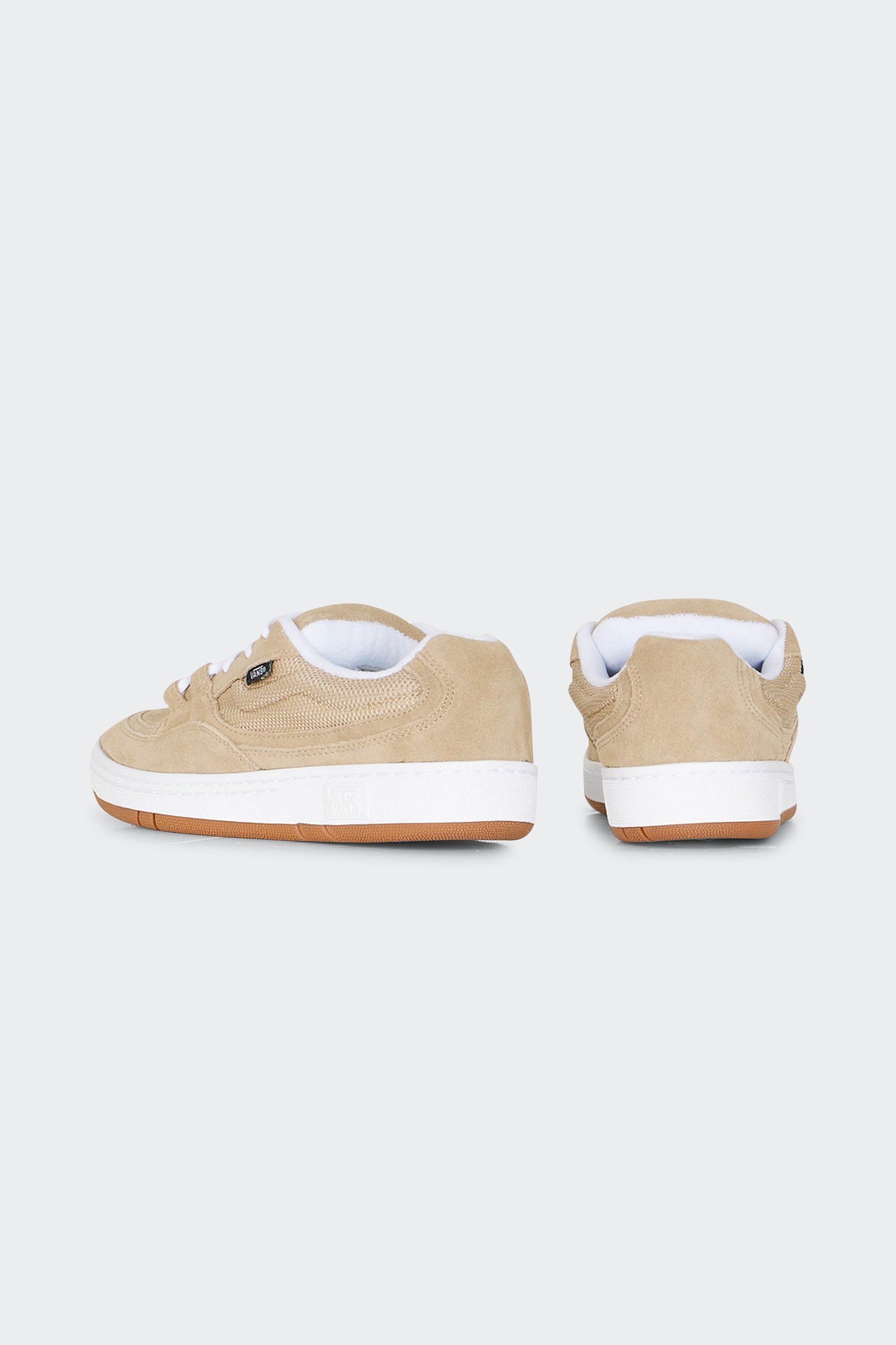 Baskets | Beige by VANS Baskets Beige