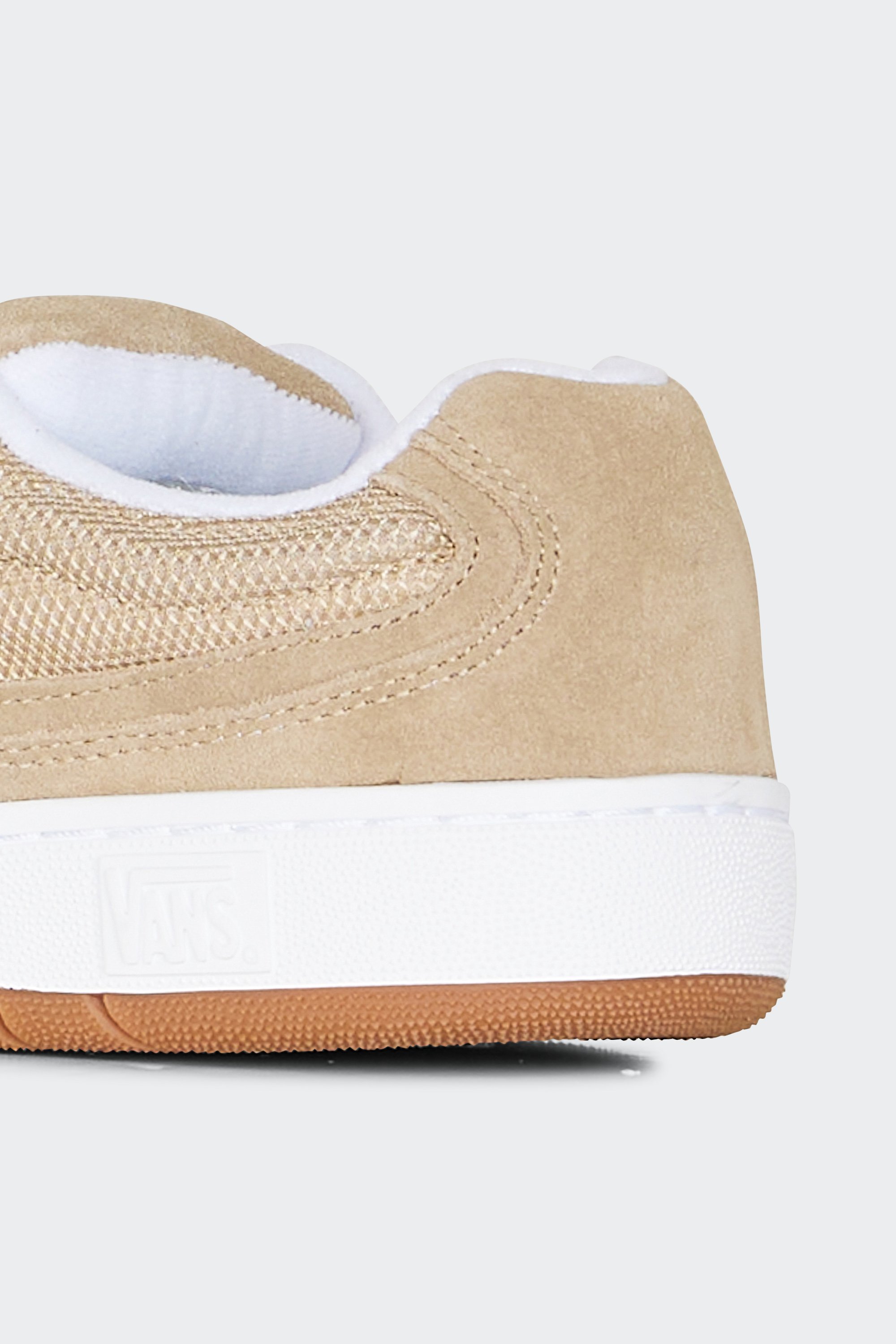 Baskets | Beige by VANS Baskets Beige