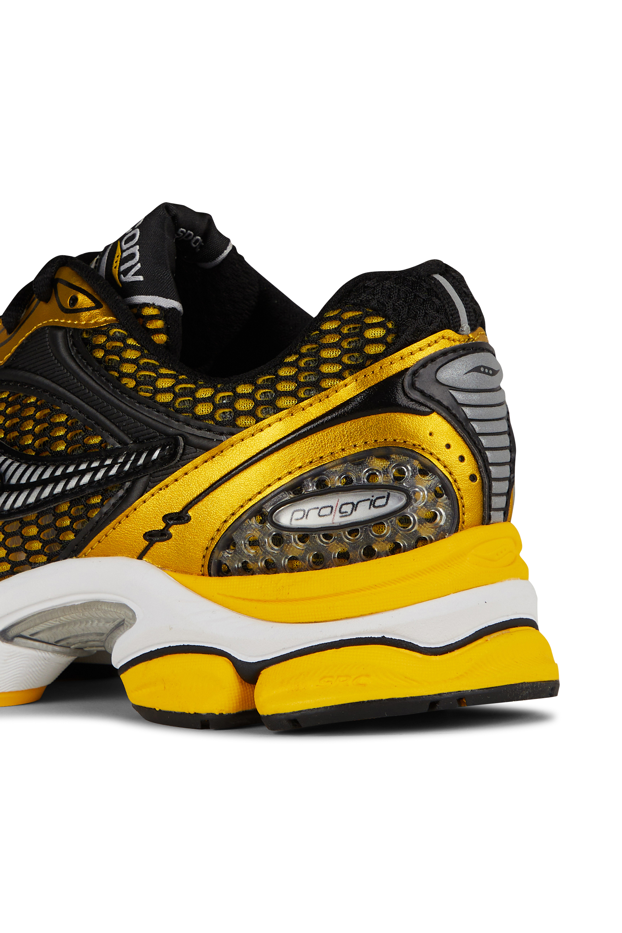 Men?s Storm 96 LO fabric and leather sneakers | Yellow SAUCONY Women