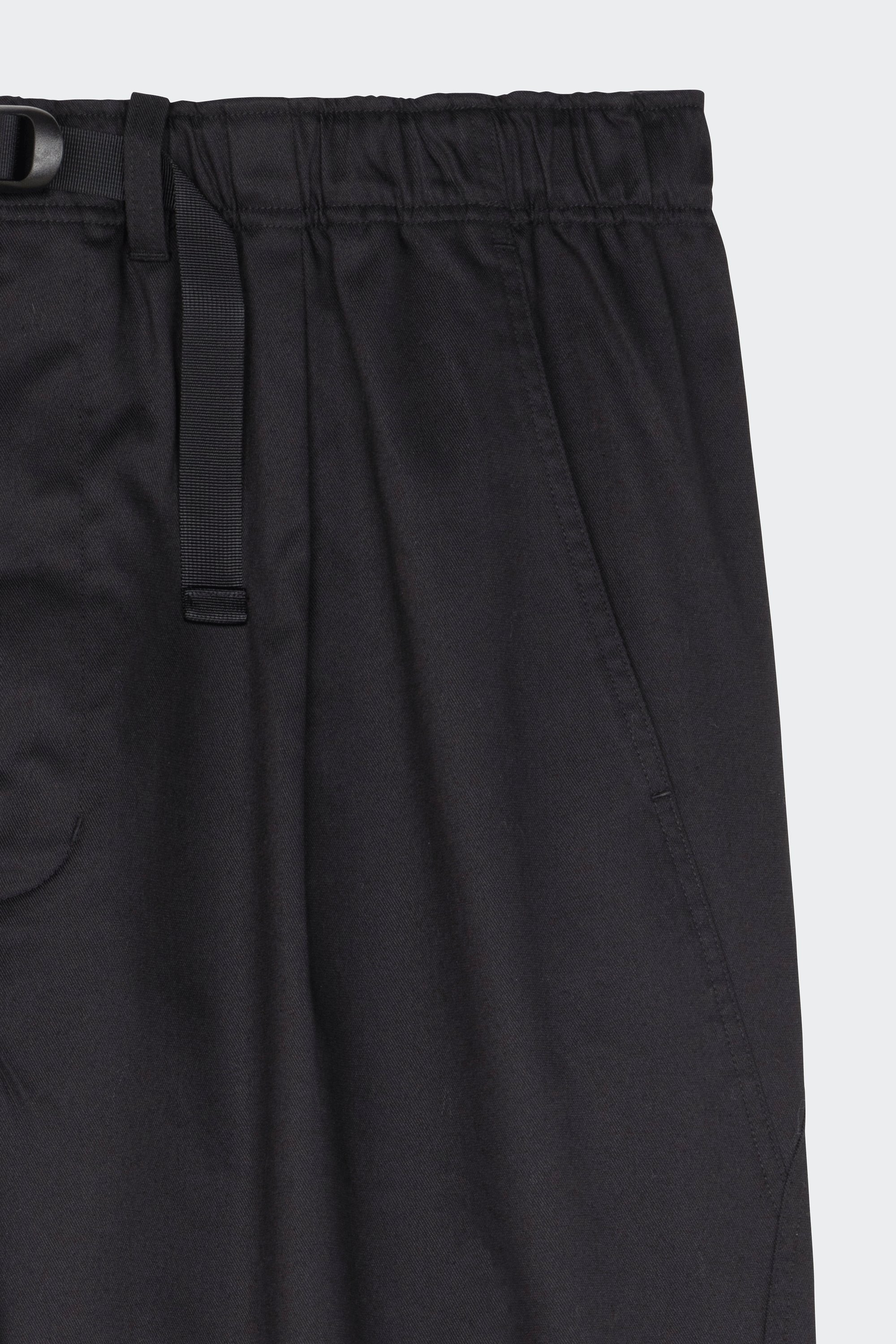 Pantalon | Noir by GOLDWIN Pantalon Noir