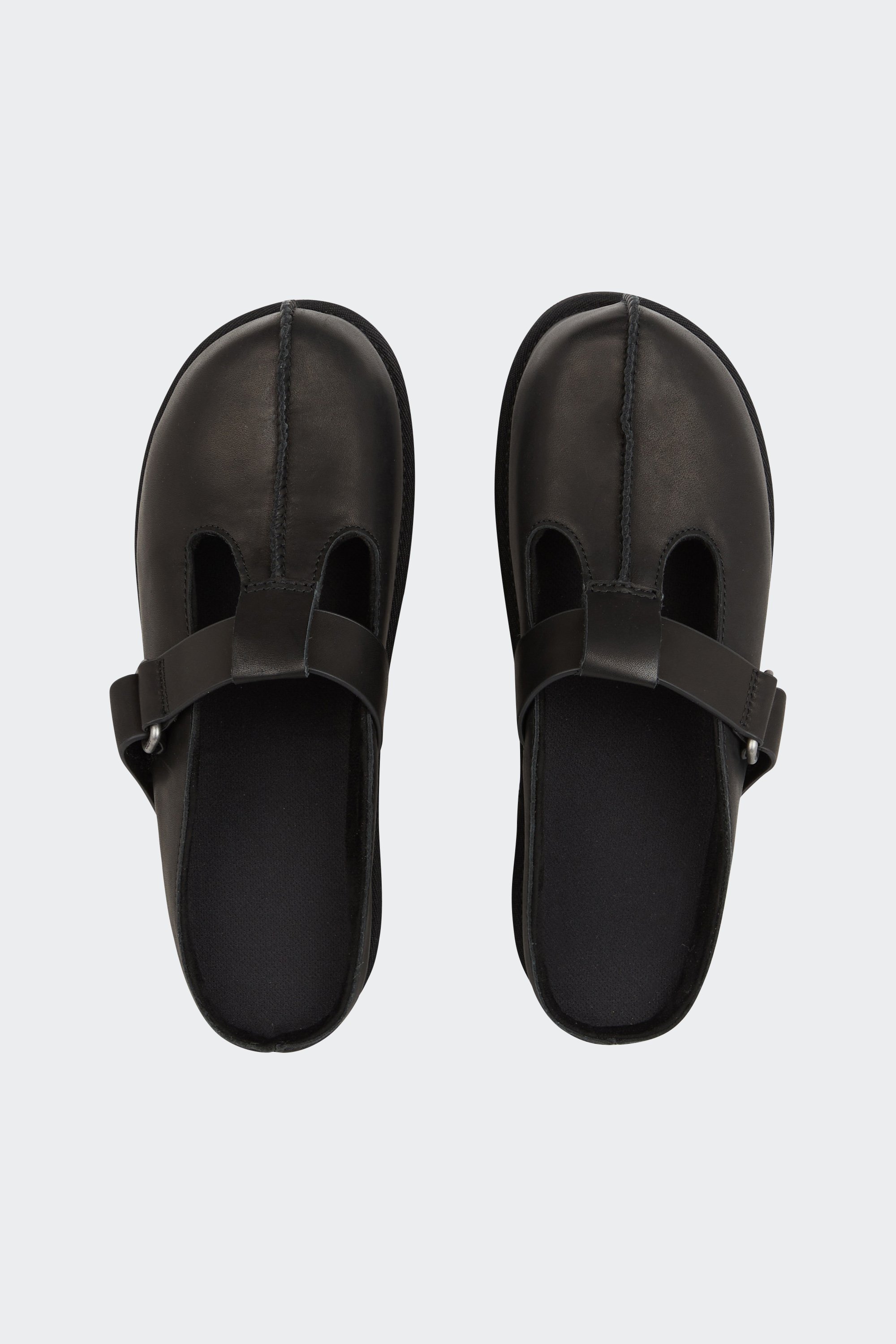 Flat furry sheepskin sandals | Black by UGG Flat furry sheepskin sandals Black