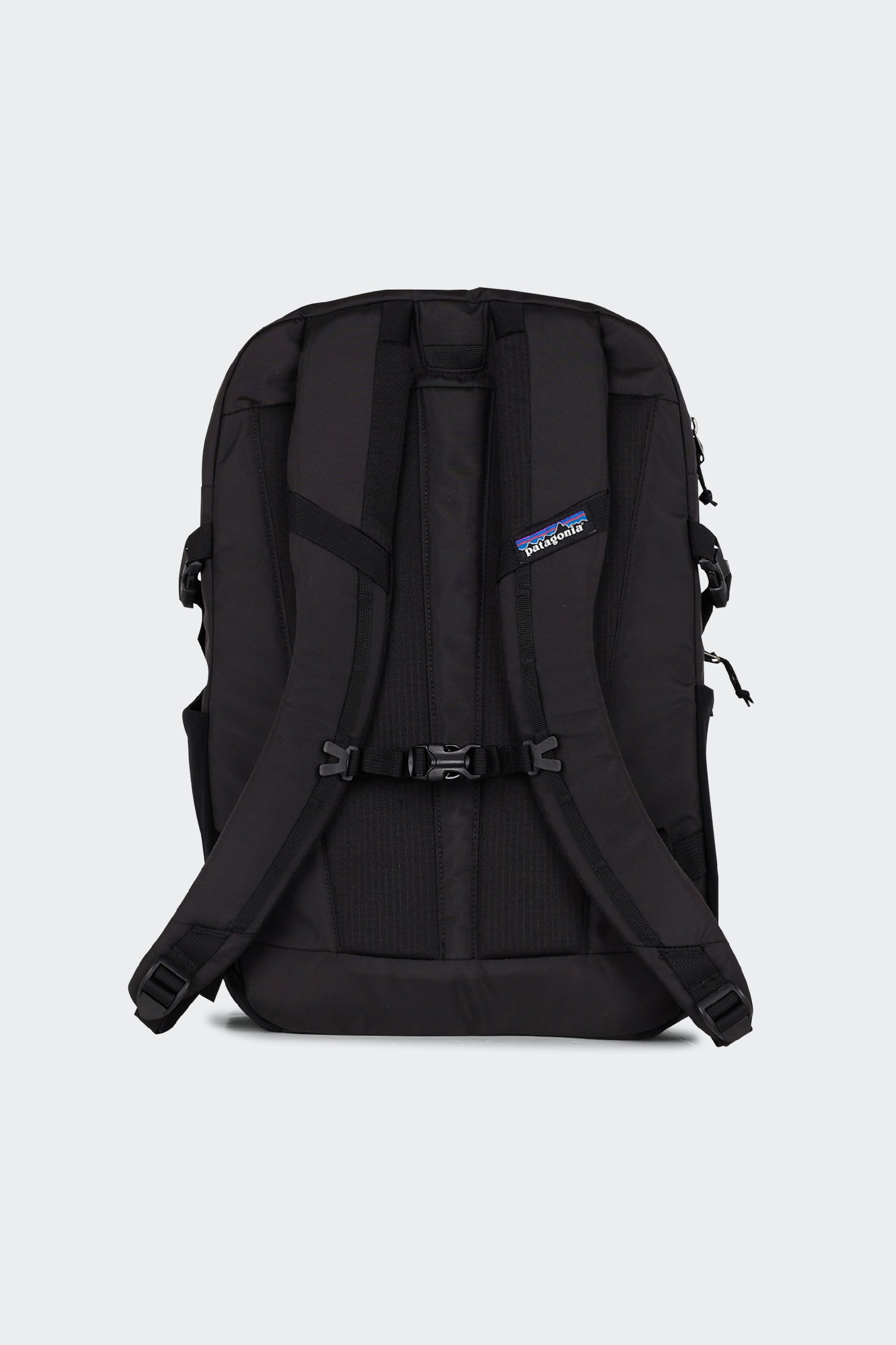 Sac à dos zippé | Noir by PATAGONIA Sac à dos zippé Noir