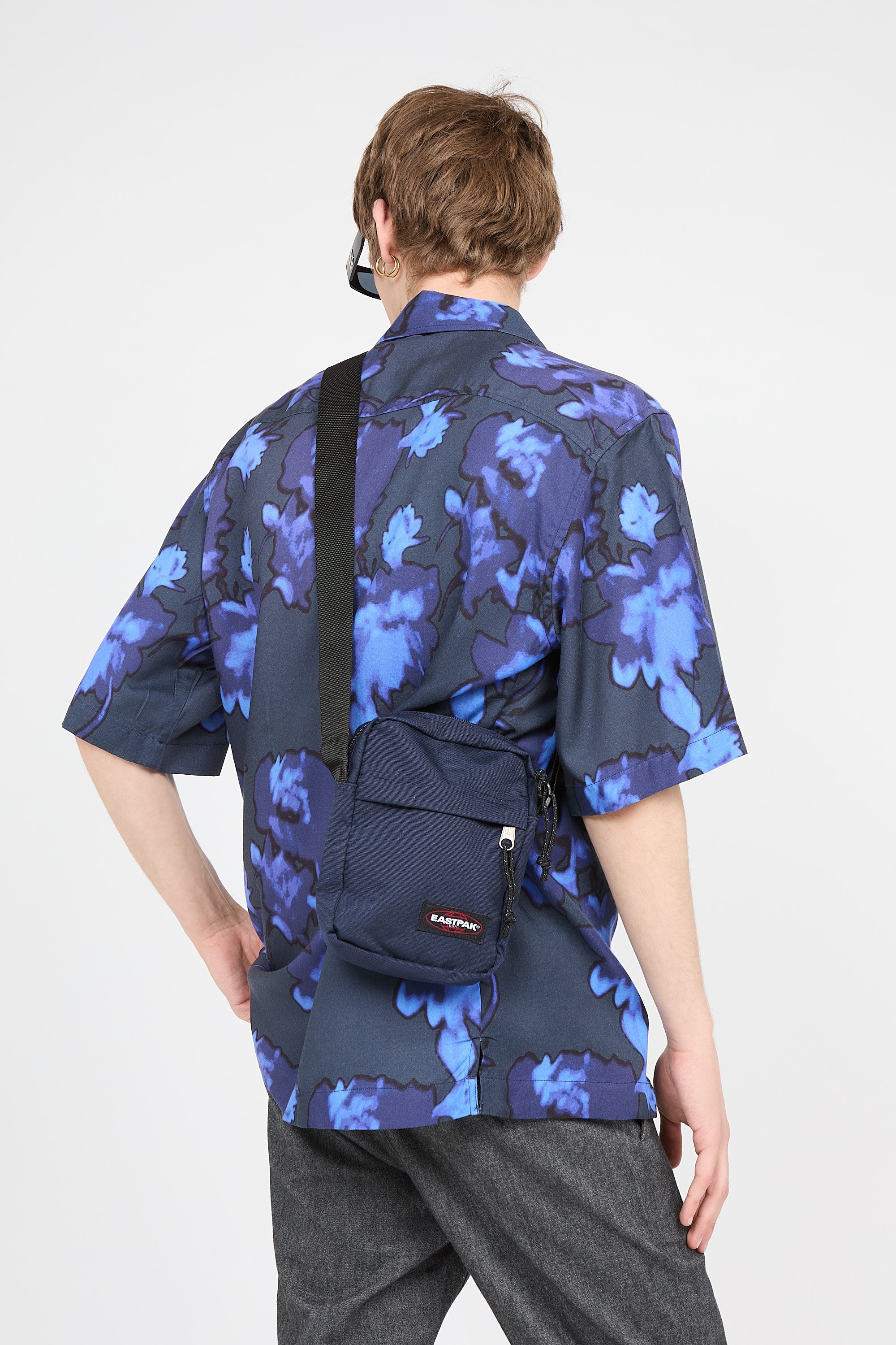 Sac à bandoulière  EASTPAK Bleu
