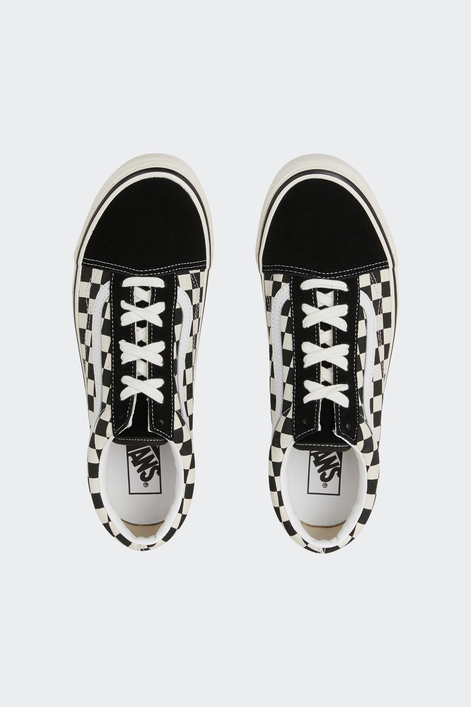 Low-top sneakers | Black by VANS Low-top sneakers Black