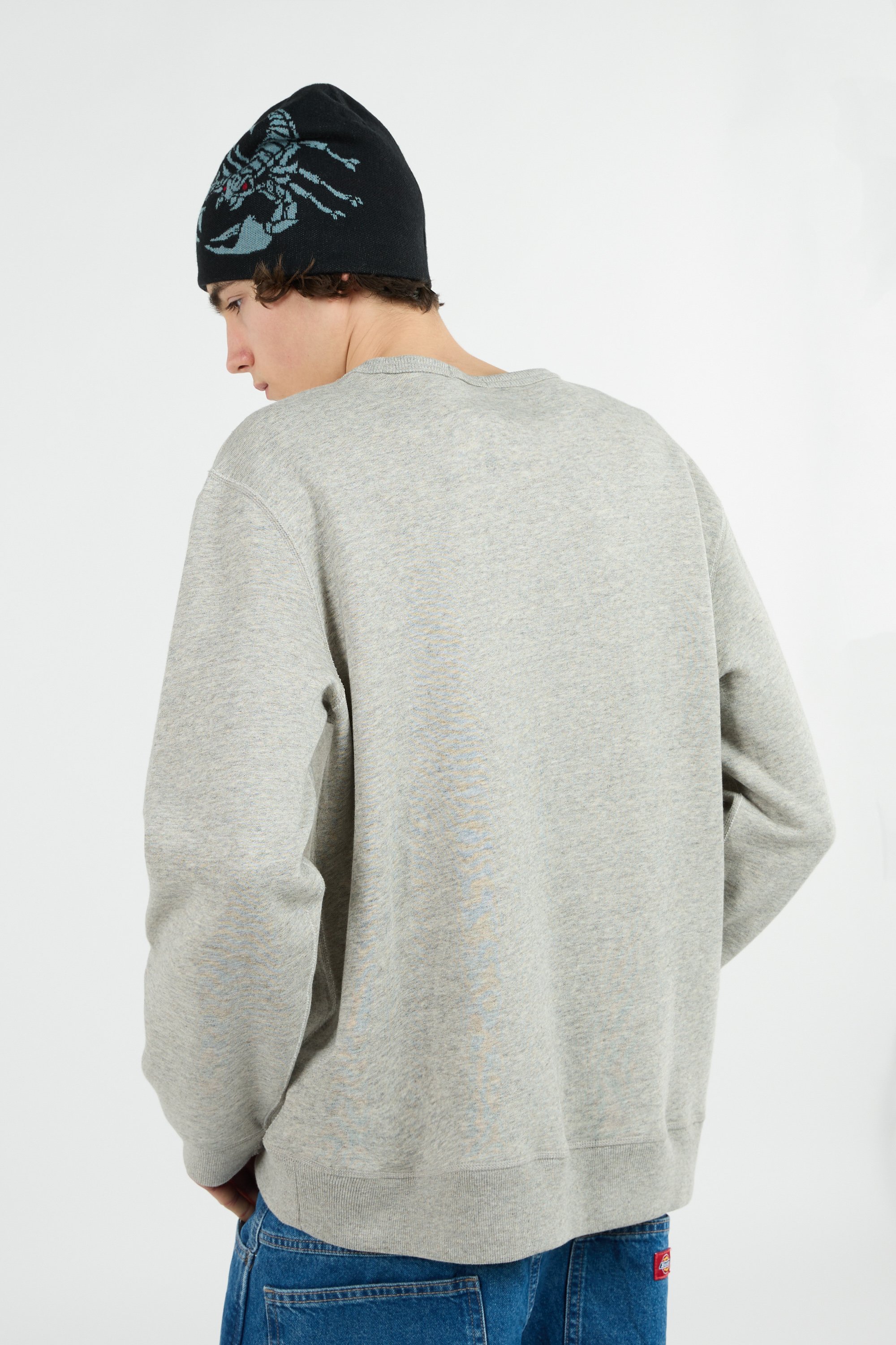 Pull Gris