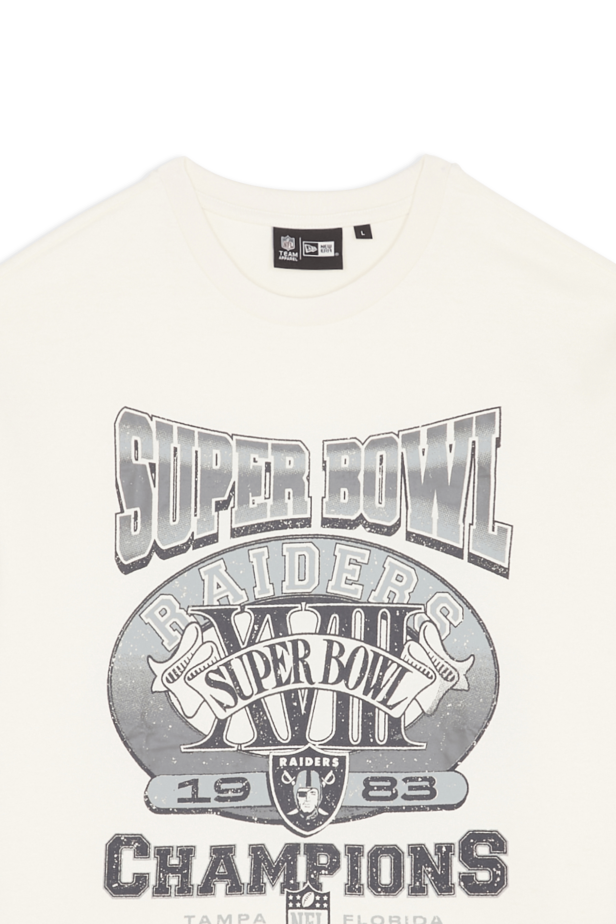 NEW ERA T-shirt Beige