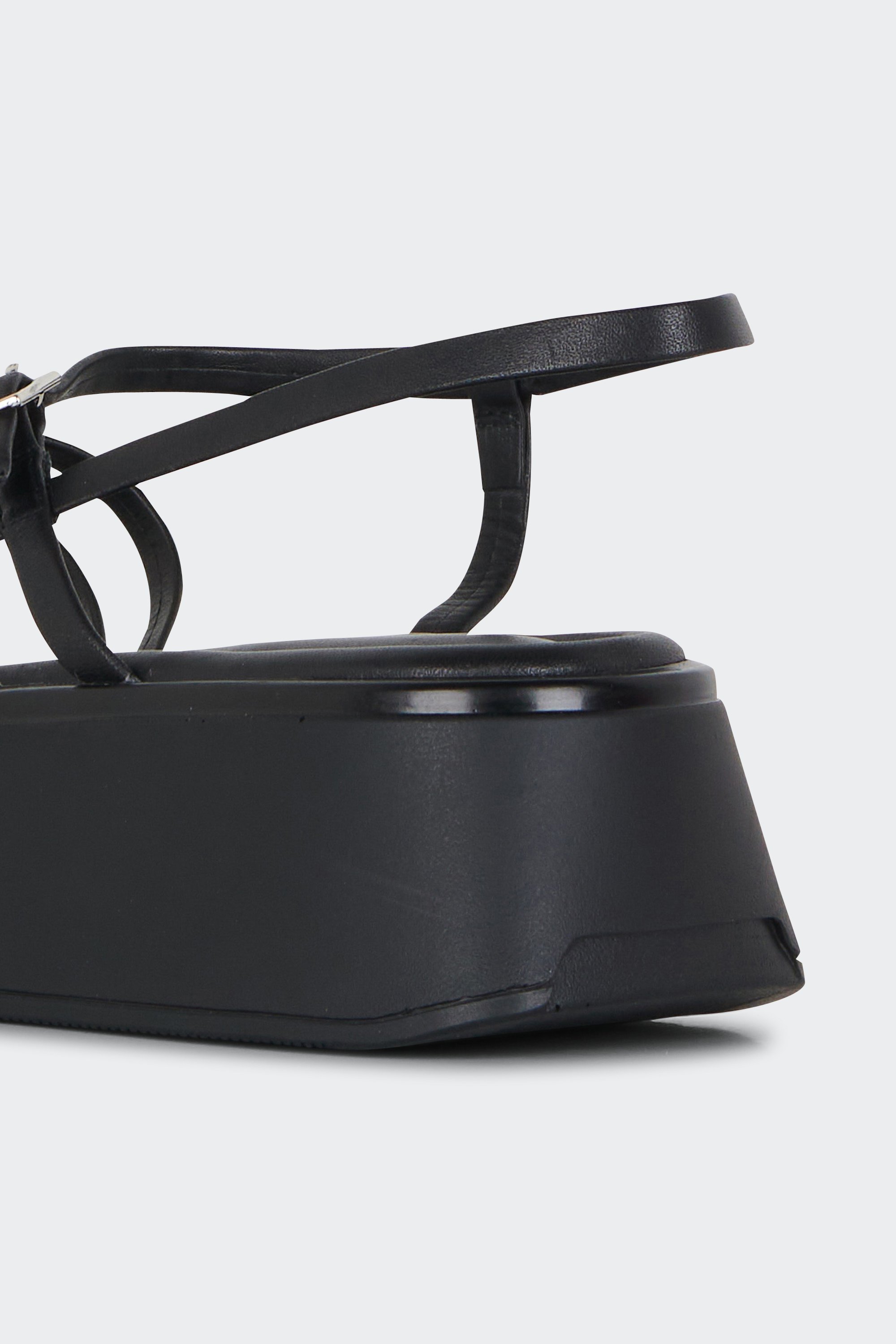 Flat sandals | Black by VAGABOND SHOEMAKERS Flat sandals Black