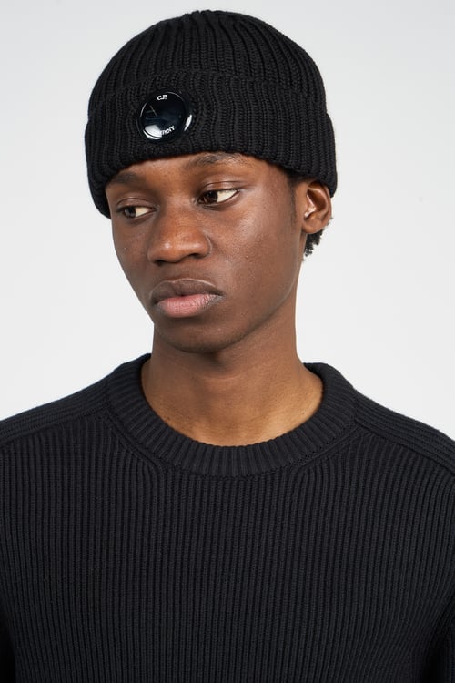 C.P. COMPANY Bonnet Noir