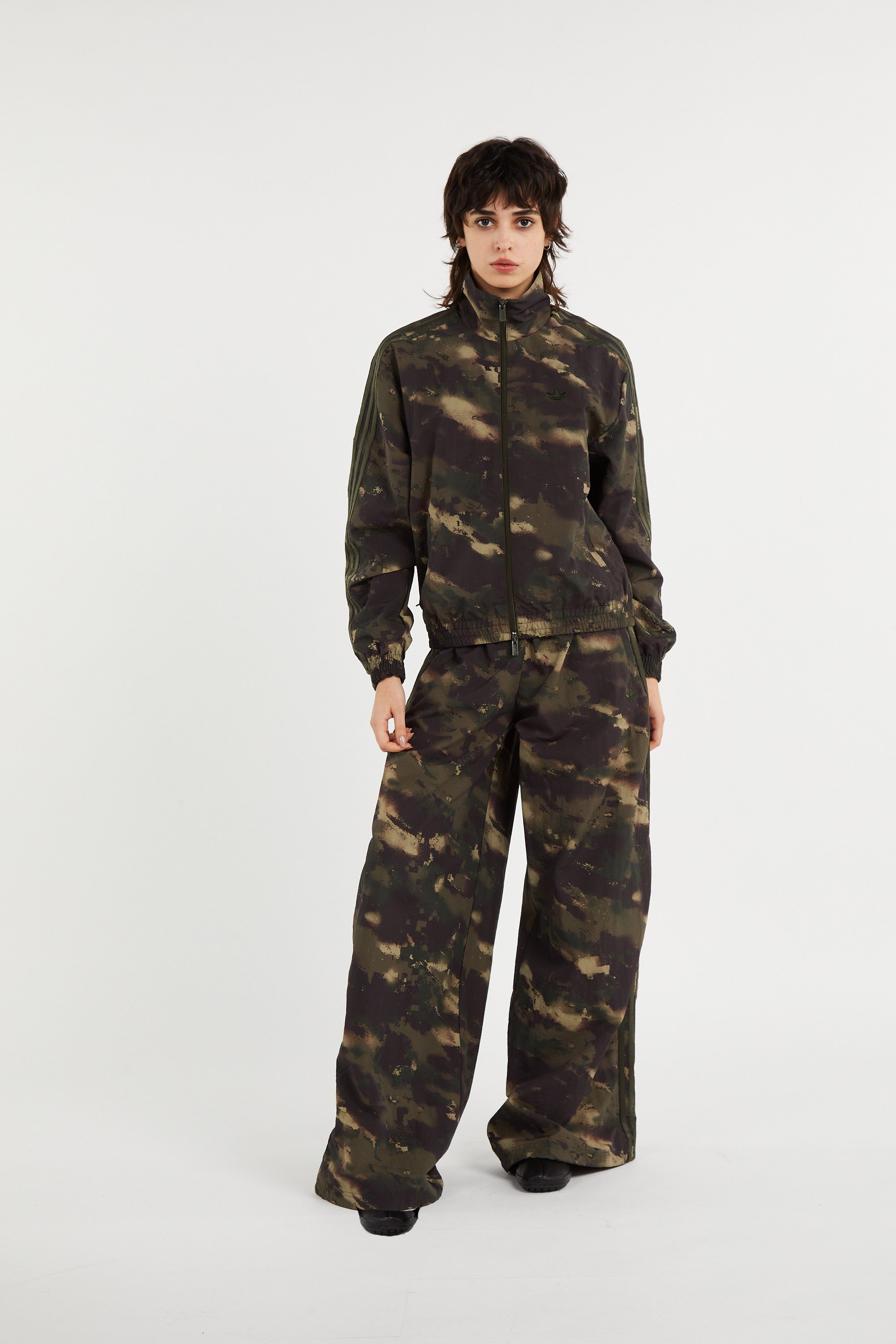 Track pants ADIDAS Khaki