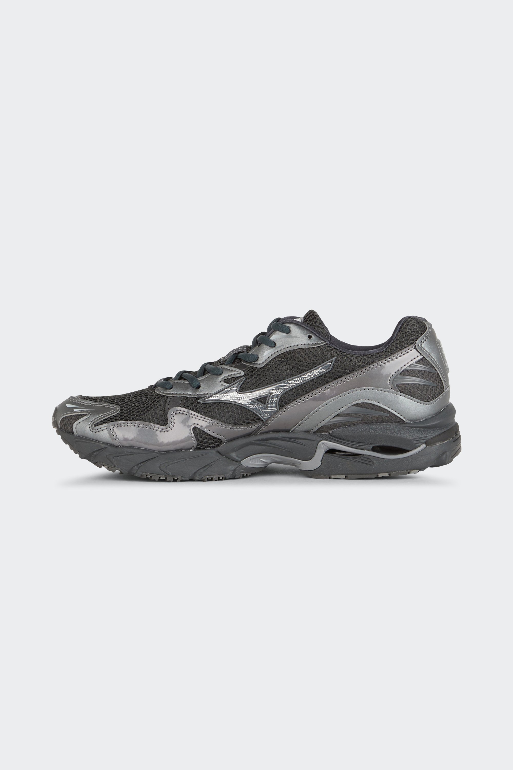 Sneakers | Black by MIZUNO Sneakers Black