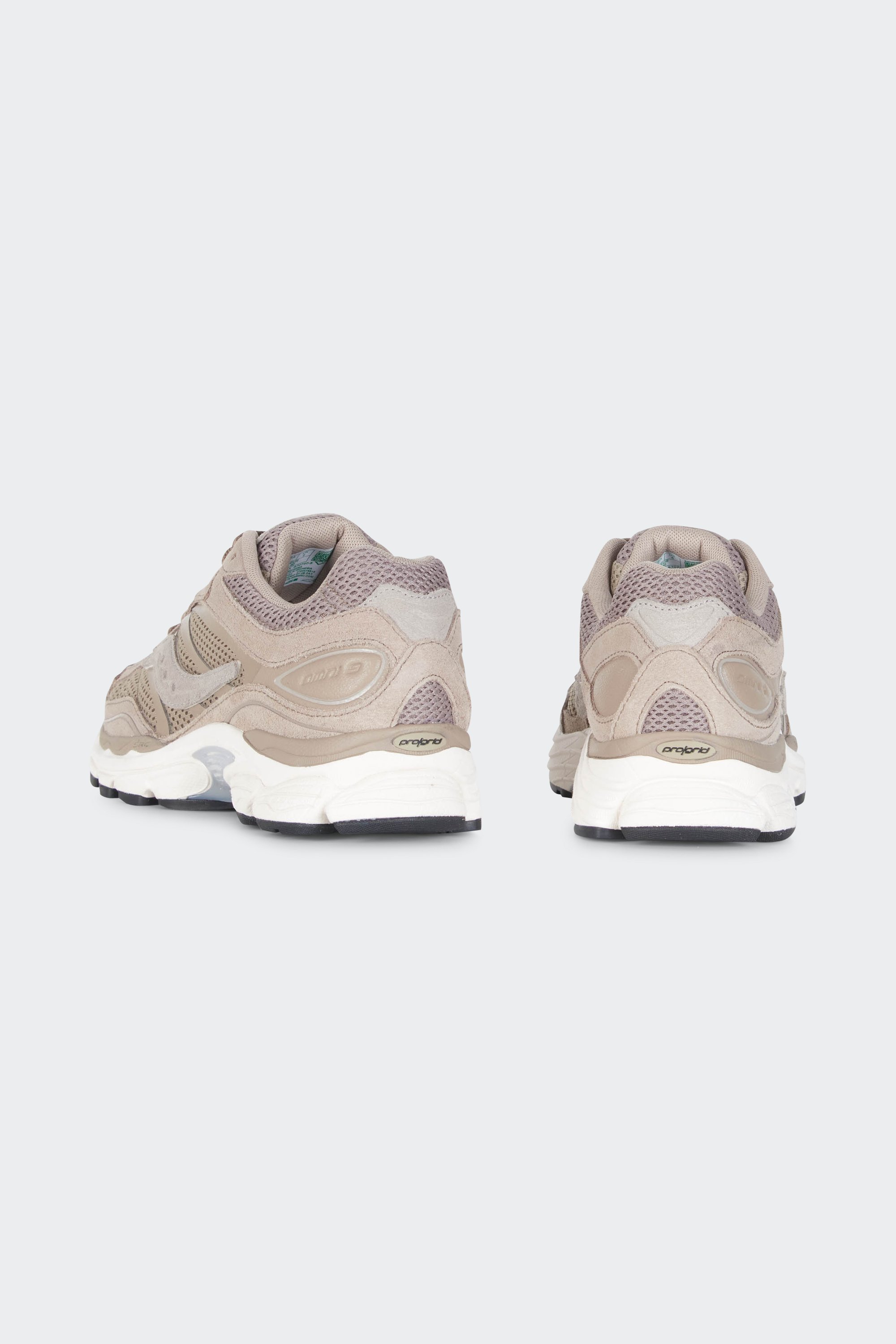 Baskets | Beige by SAUCONY Baskets Beige