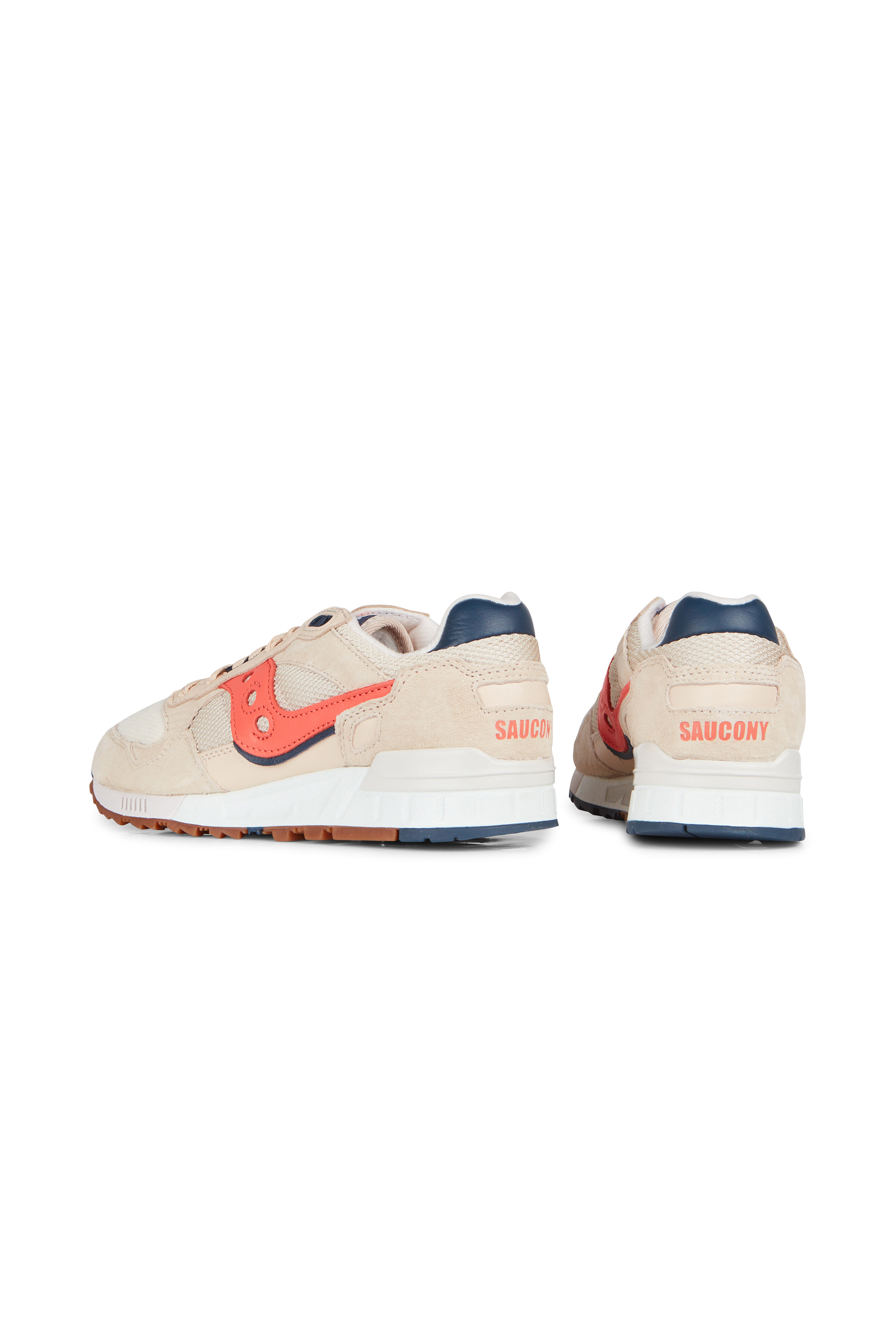 Low-top sneakers Beige