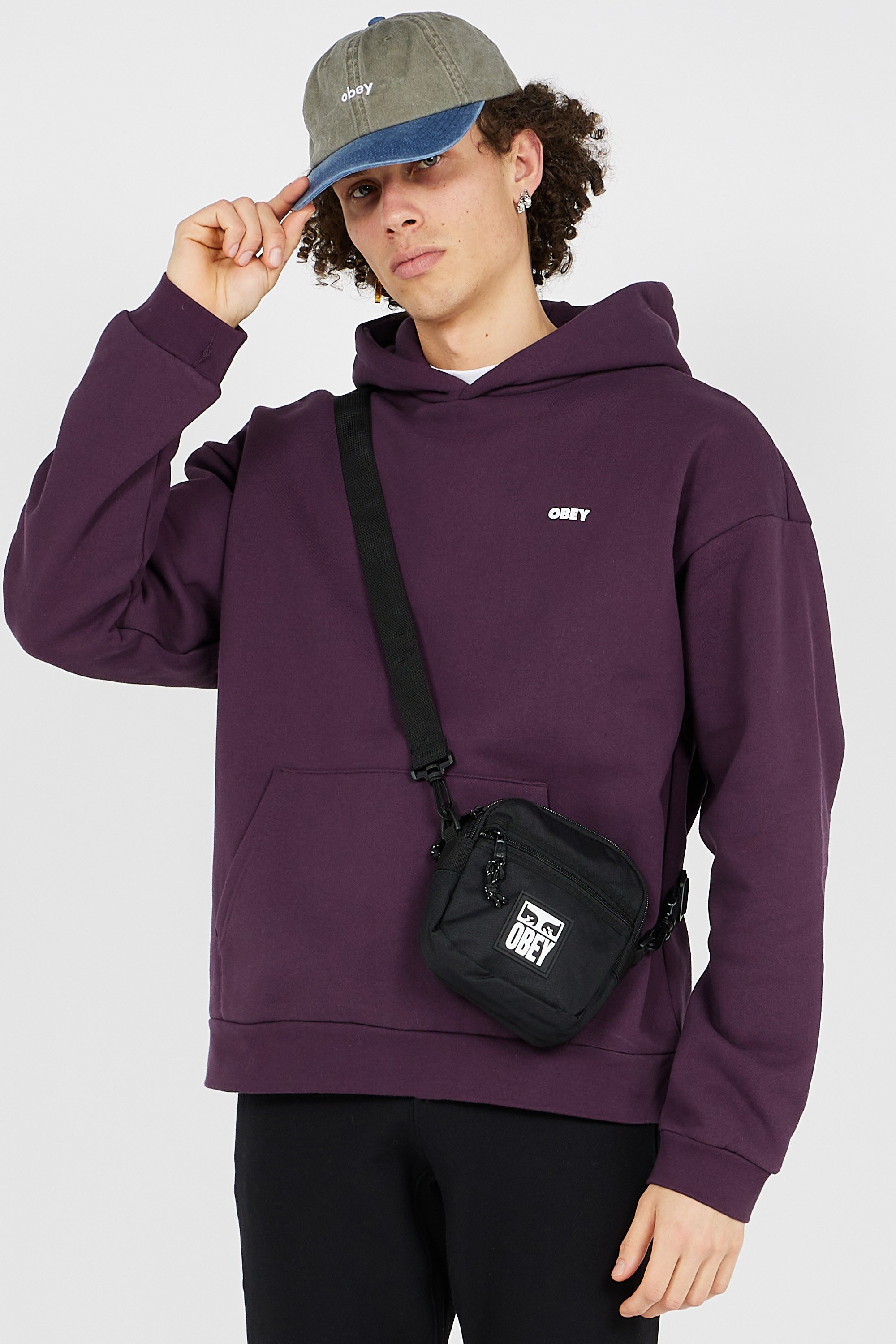 Shoulder bag OBEY Black