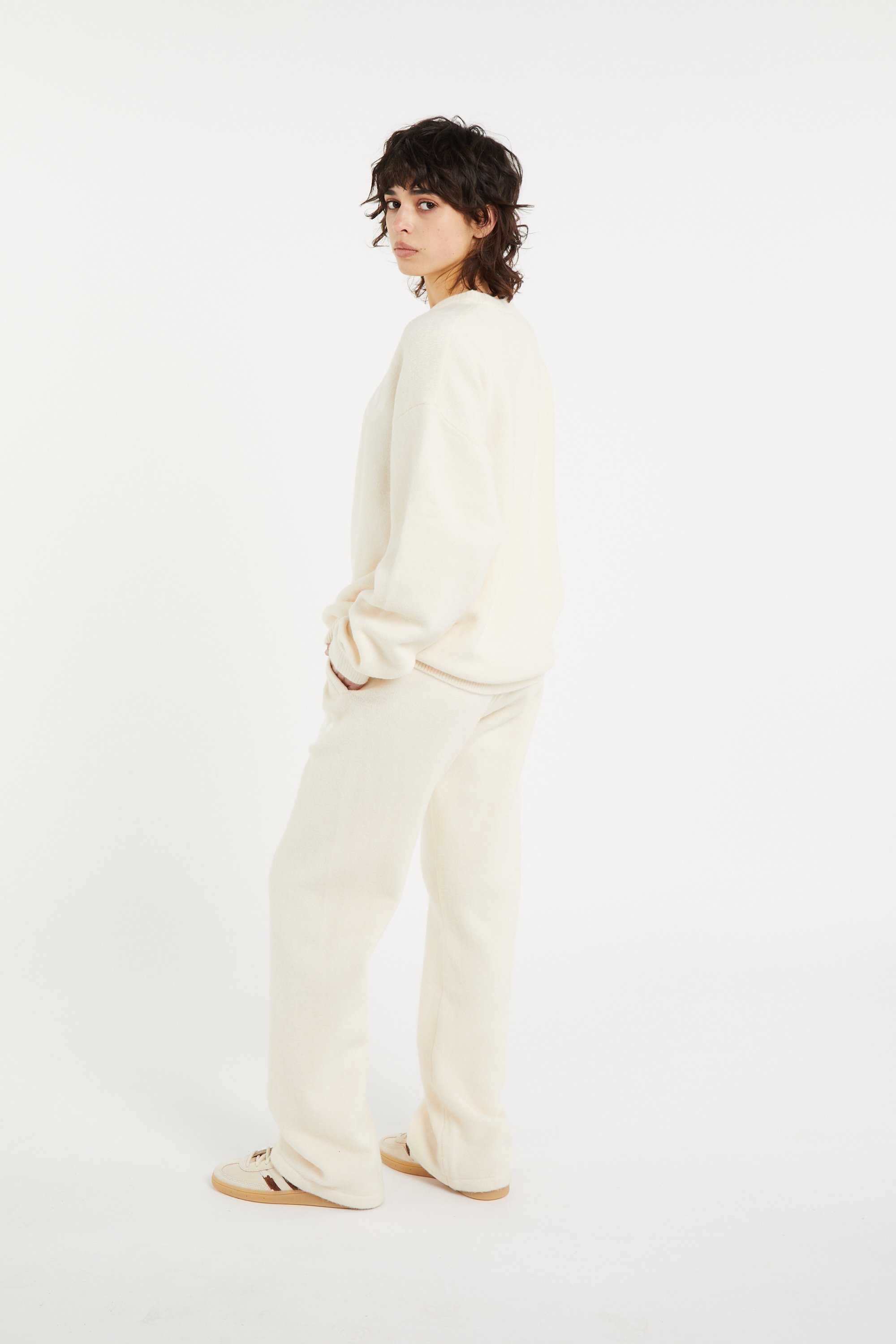 Sweater White
