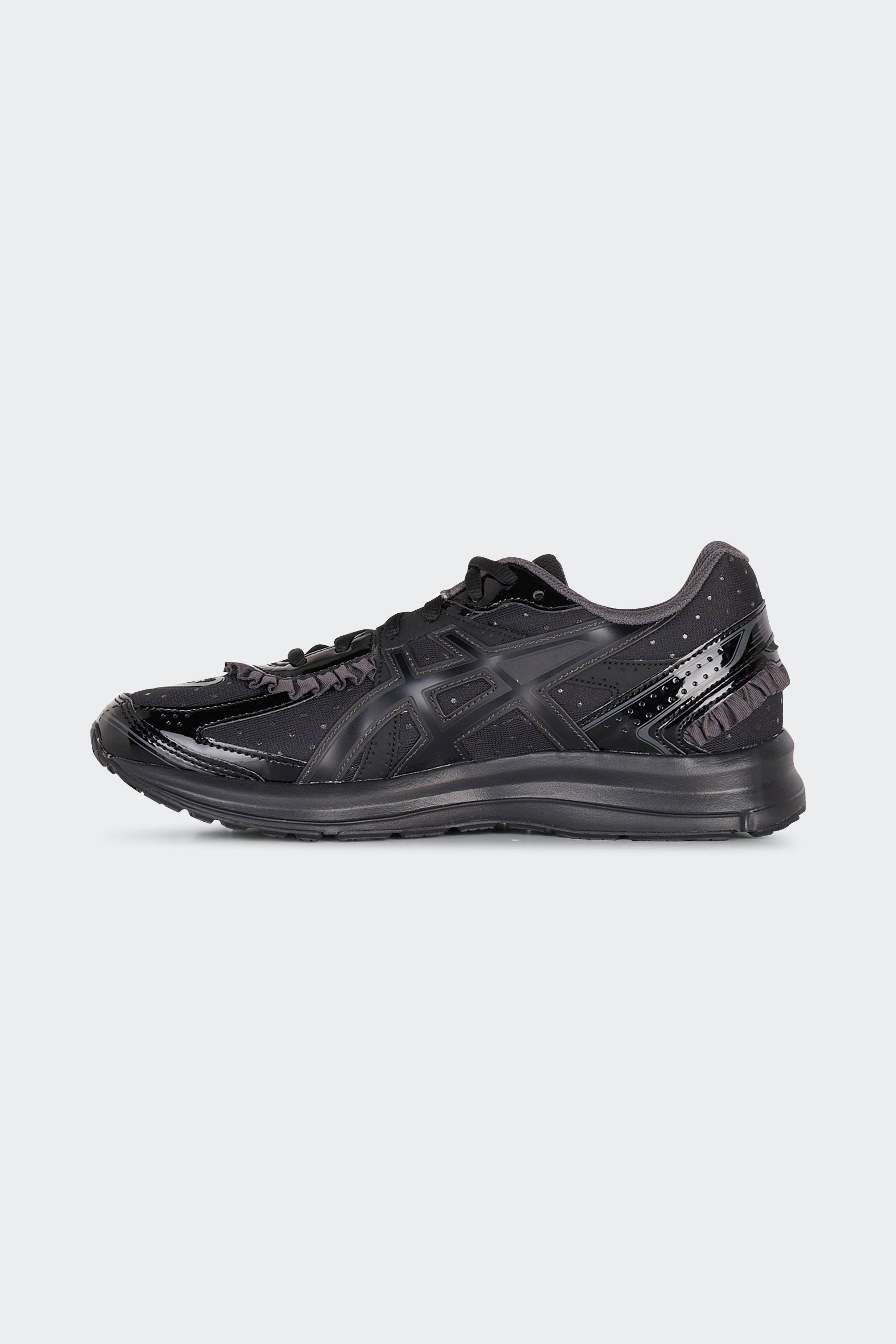 Baskets | Noir by ASICS Baskets Noir