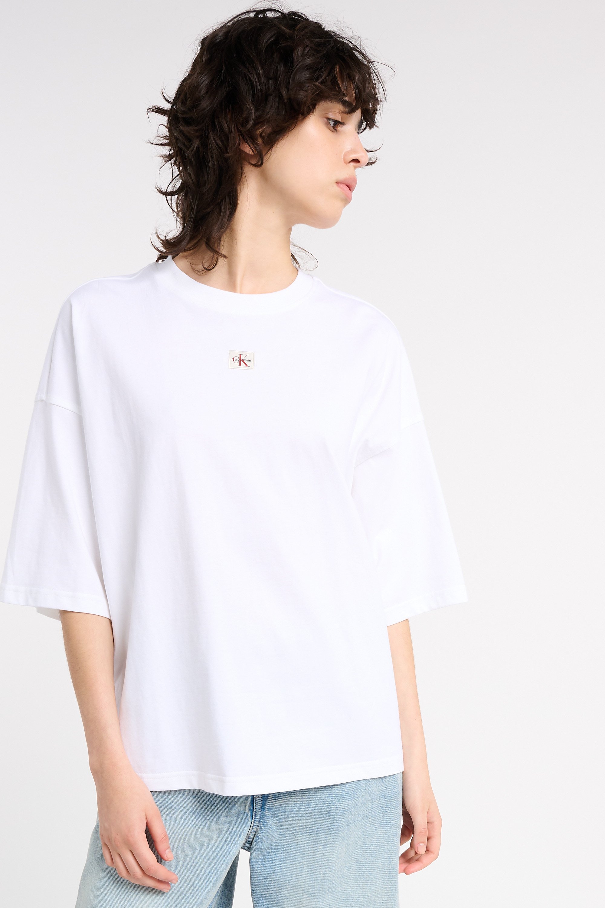 Regular-fit round-neck cotton T-shirt | White CALVIN KLEIN Women
