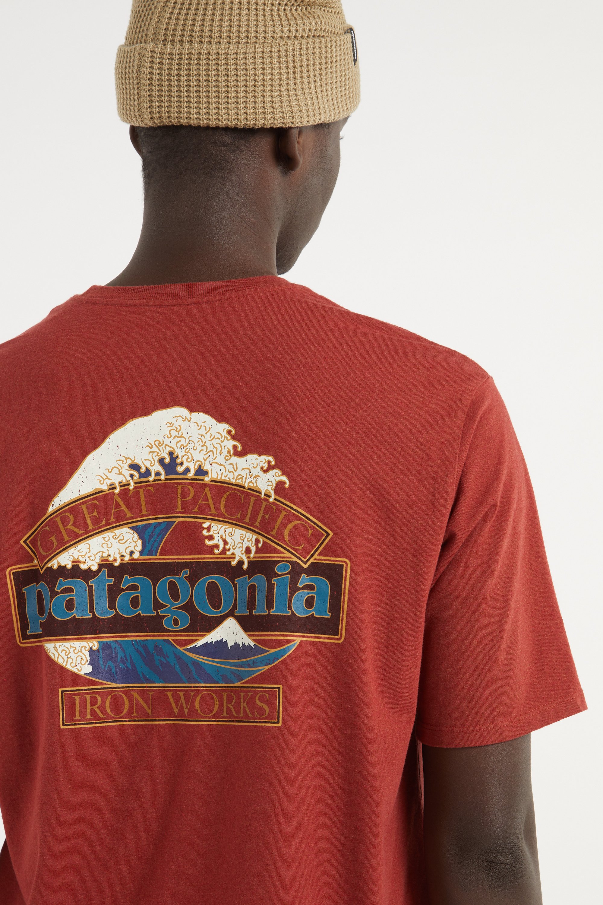 Regular-fit round-neck cotton T-shirt | Red PATAGONIA Men