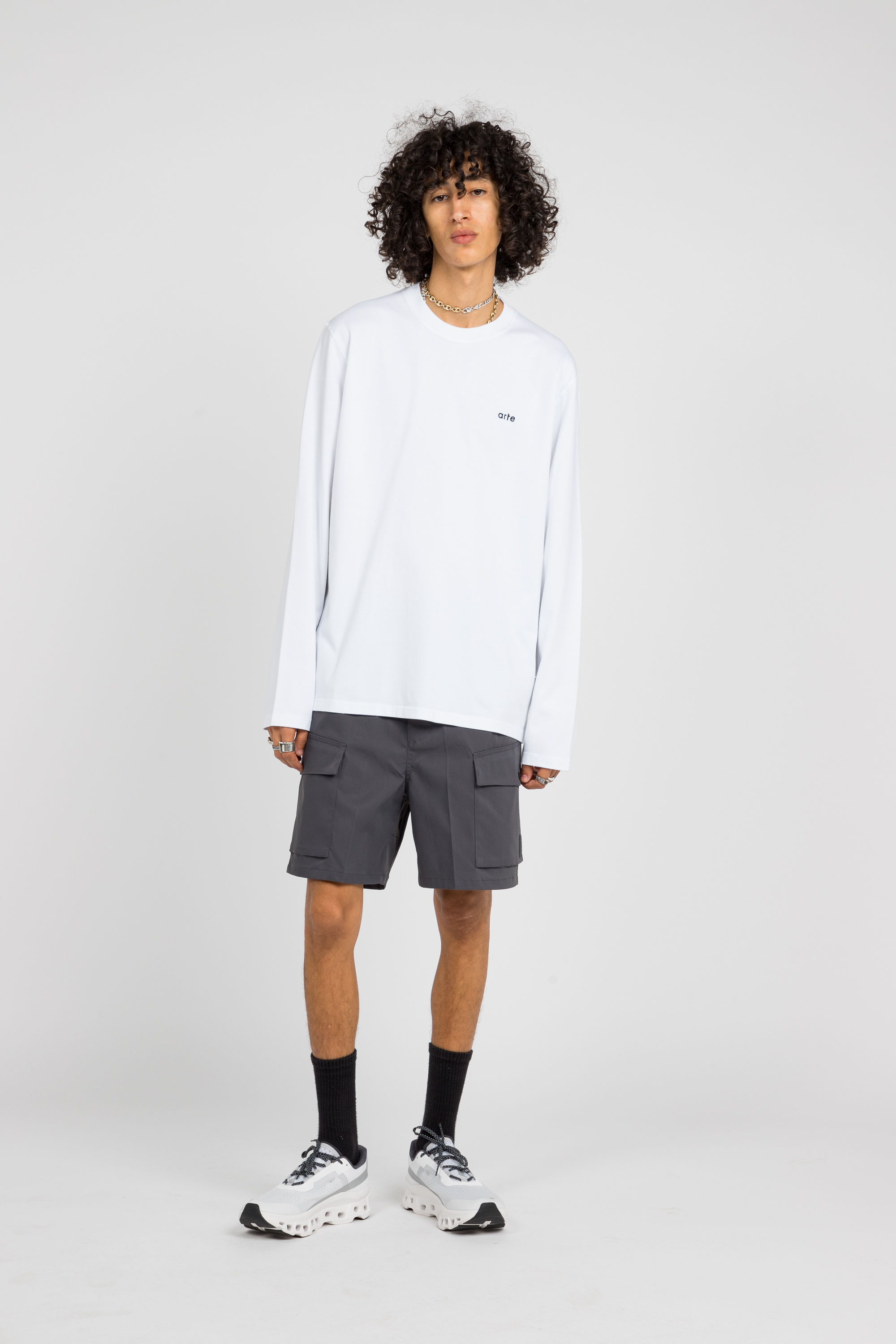 Short Gris