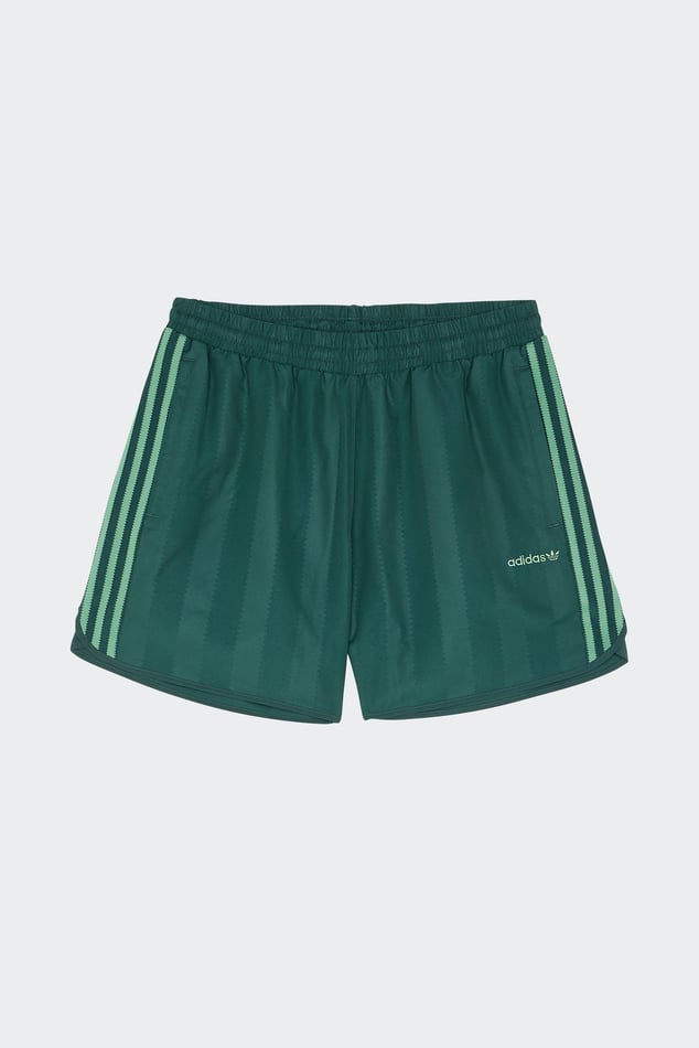 Short vert adidas on sale