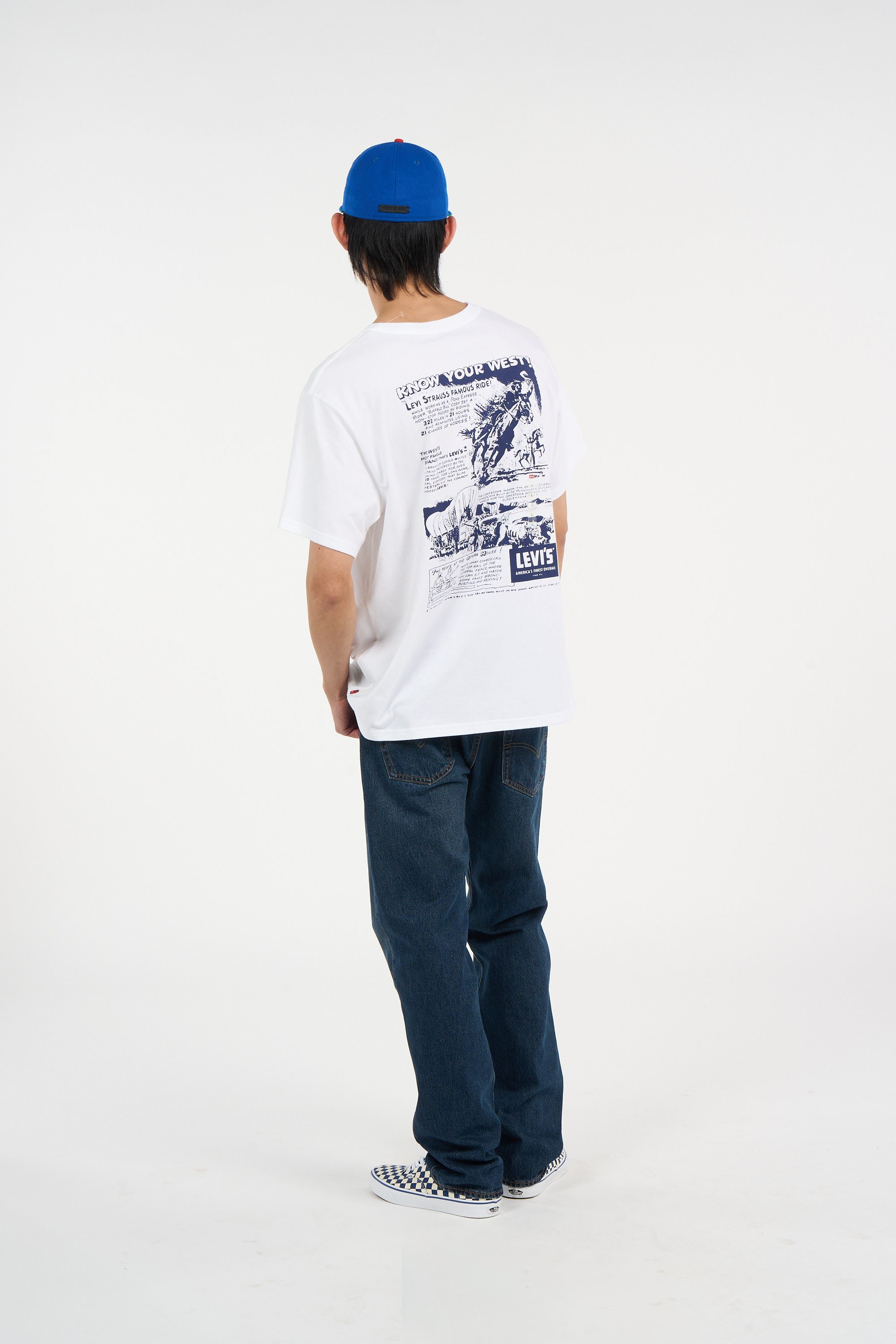 T-shirt White