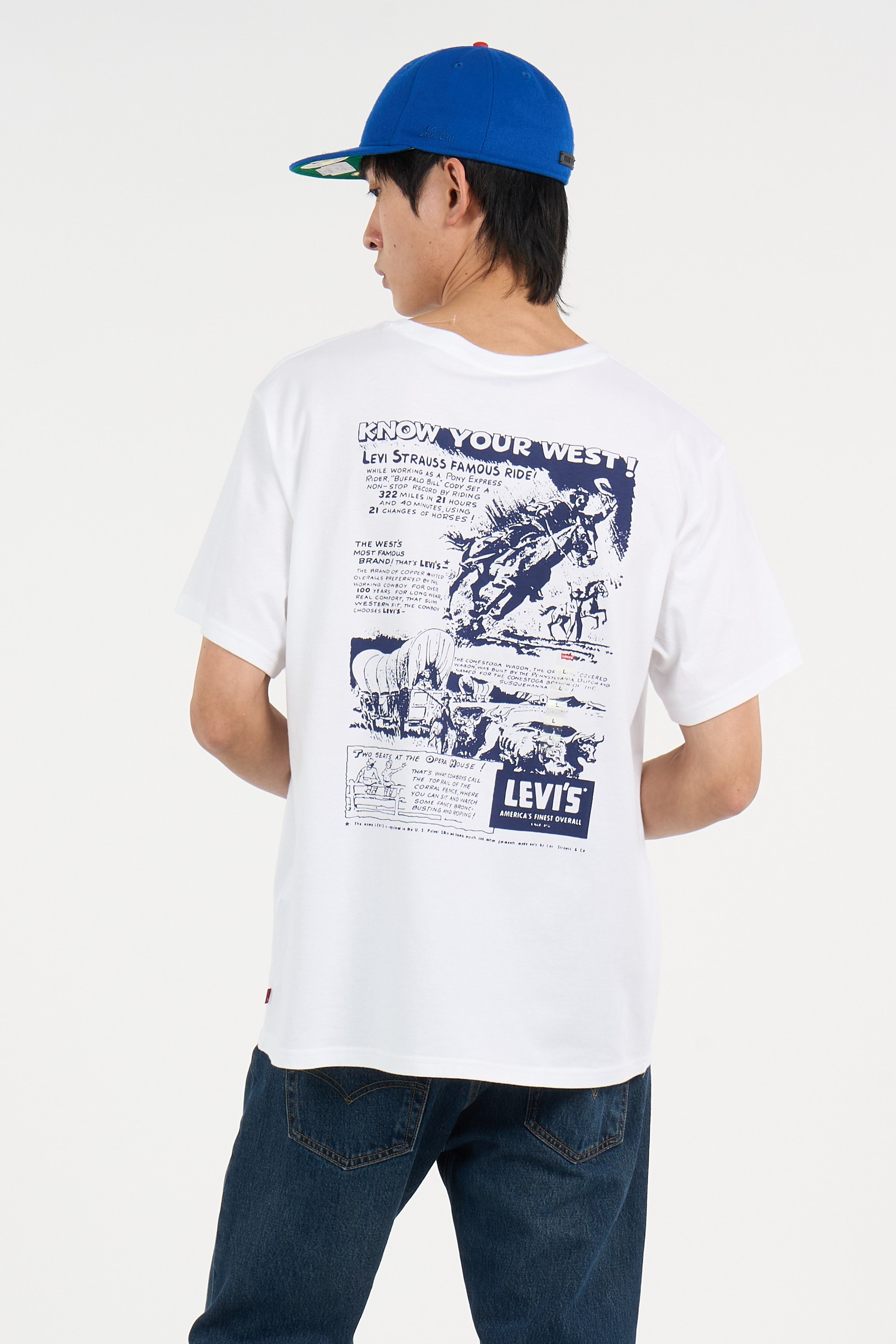 T-shirt White