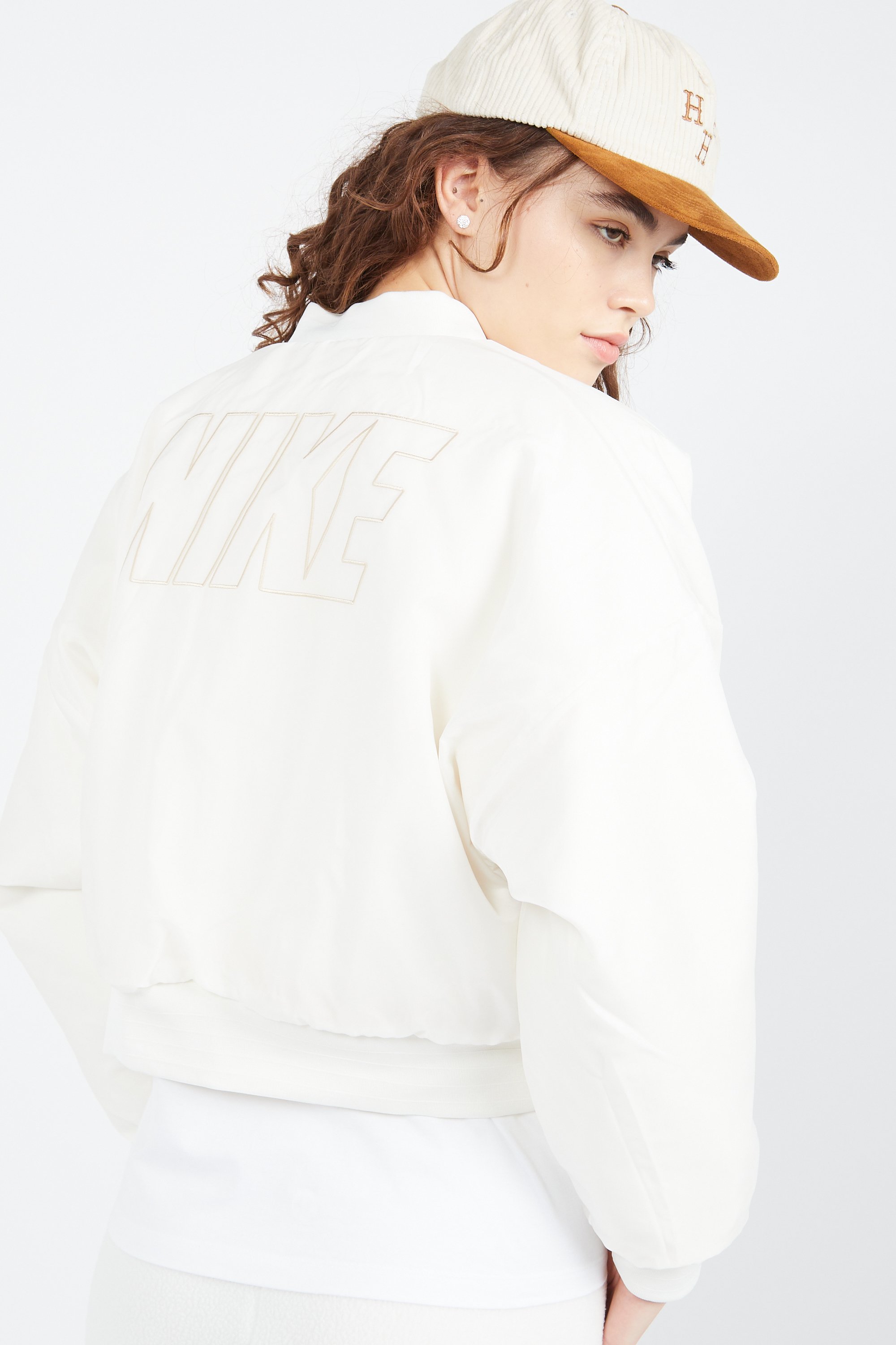 NIKE Bomber Beige