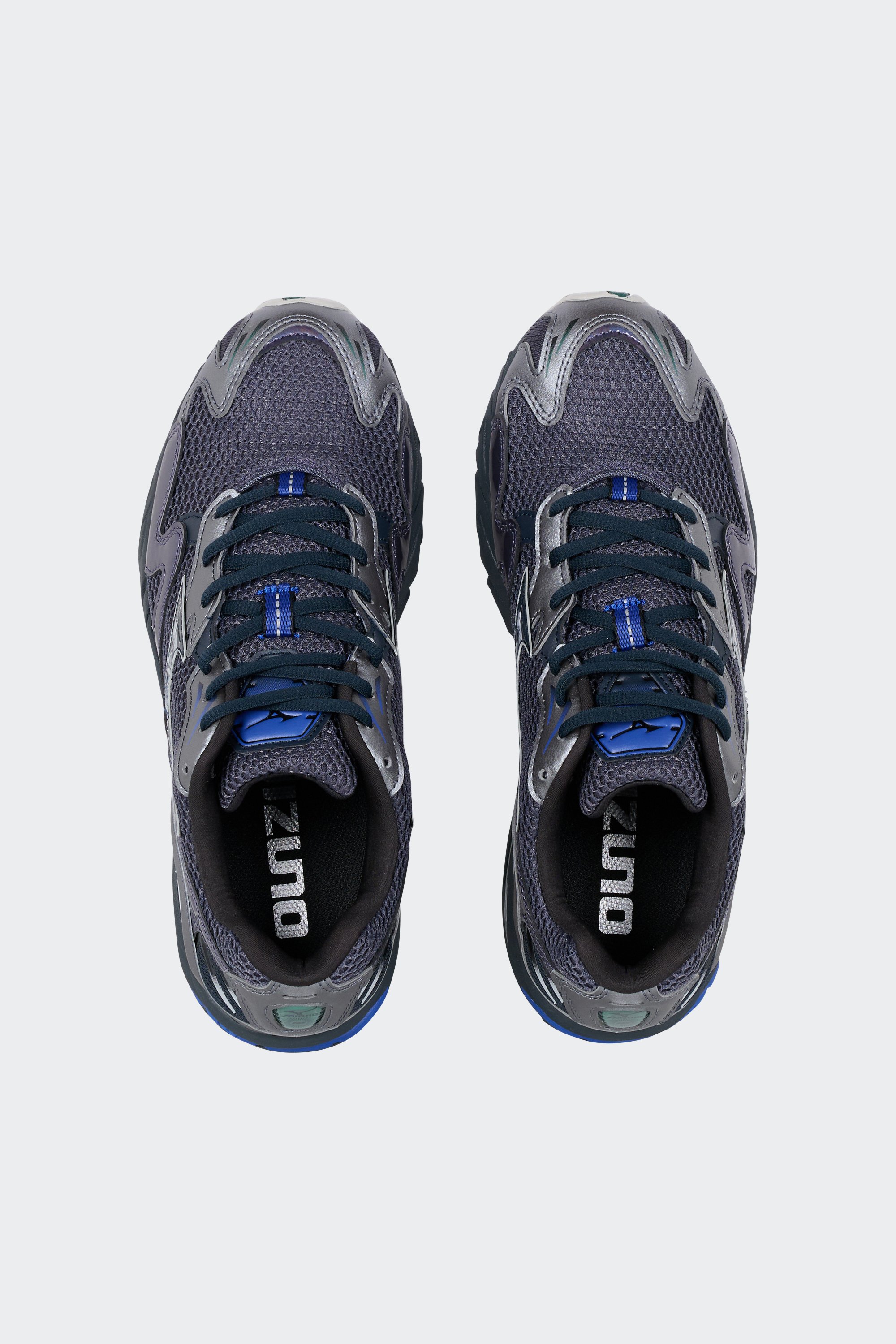 Baskets | Noir by MIZUNO Baskets Noir