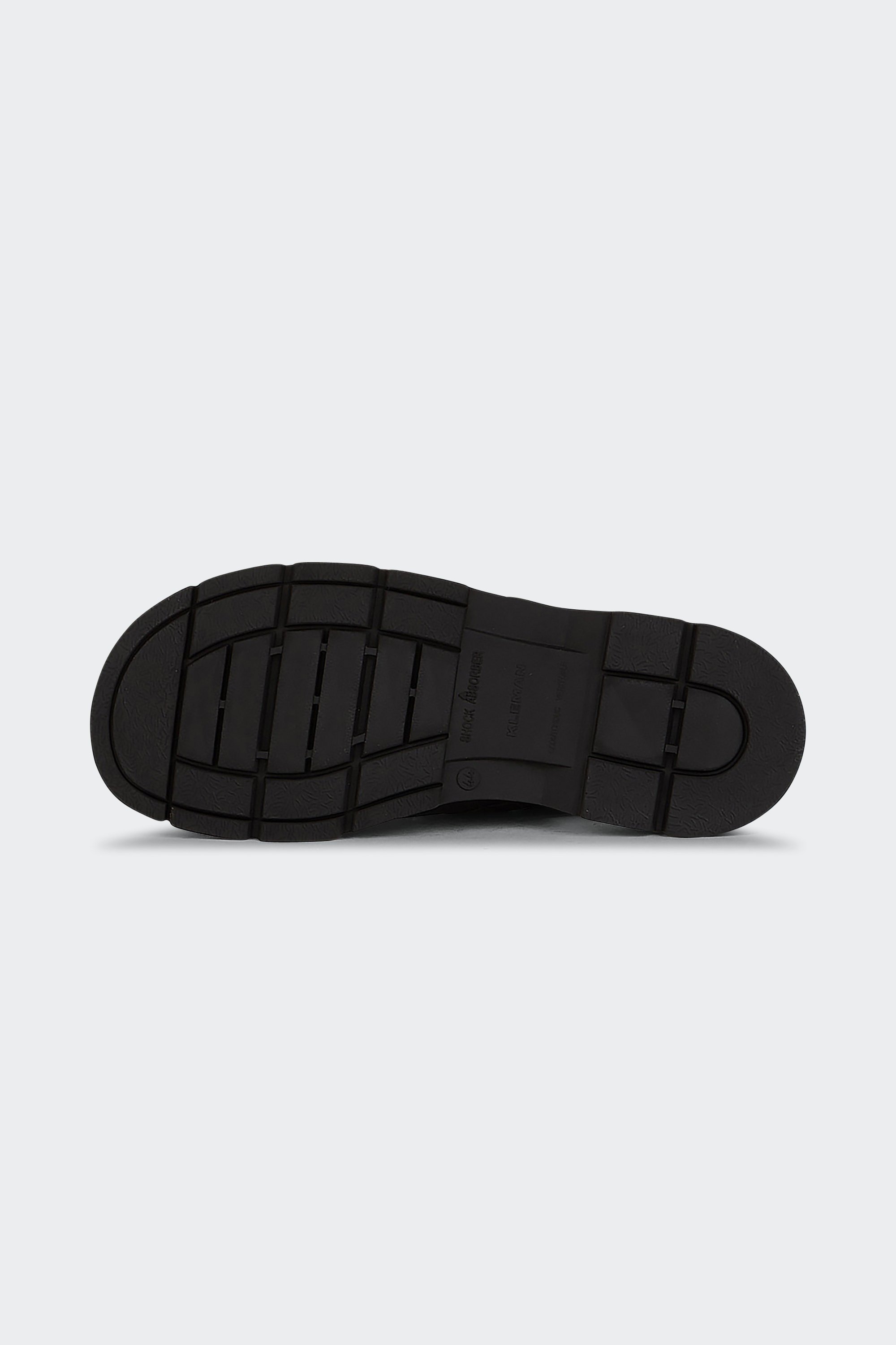 Flat furry sheepskin sandals | Black by KLEMAN Flat furry sheepskin sandals Black