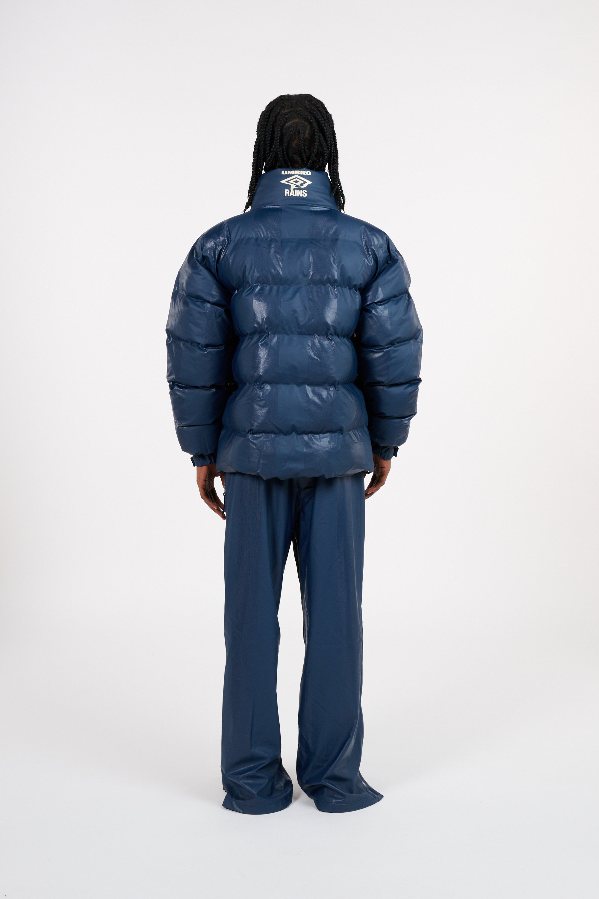 Lightweight quilted padded jacket with high neck Blue