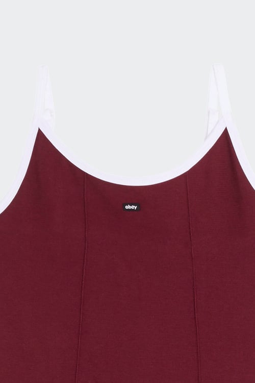 OBEY Robe Rouge
