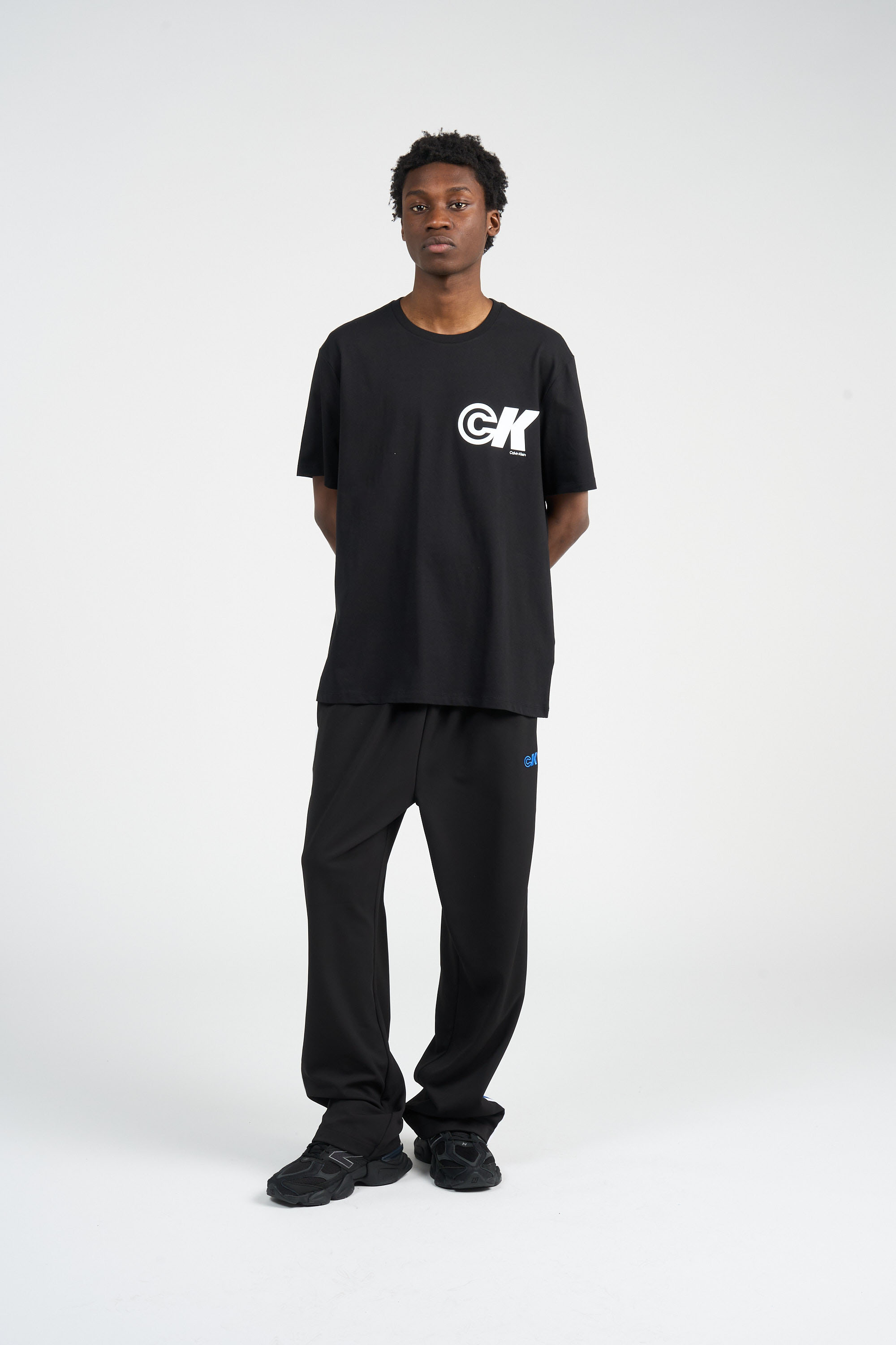 Regular-fit round-neck cotton T-shirt Black