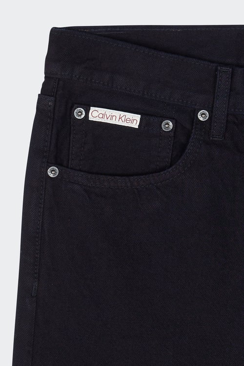 CALVIN KLEIN Jean Rouge