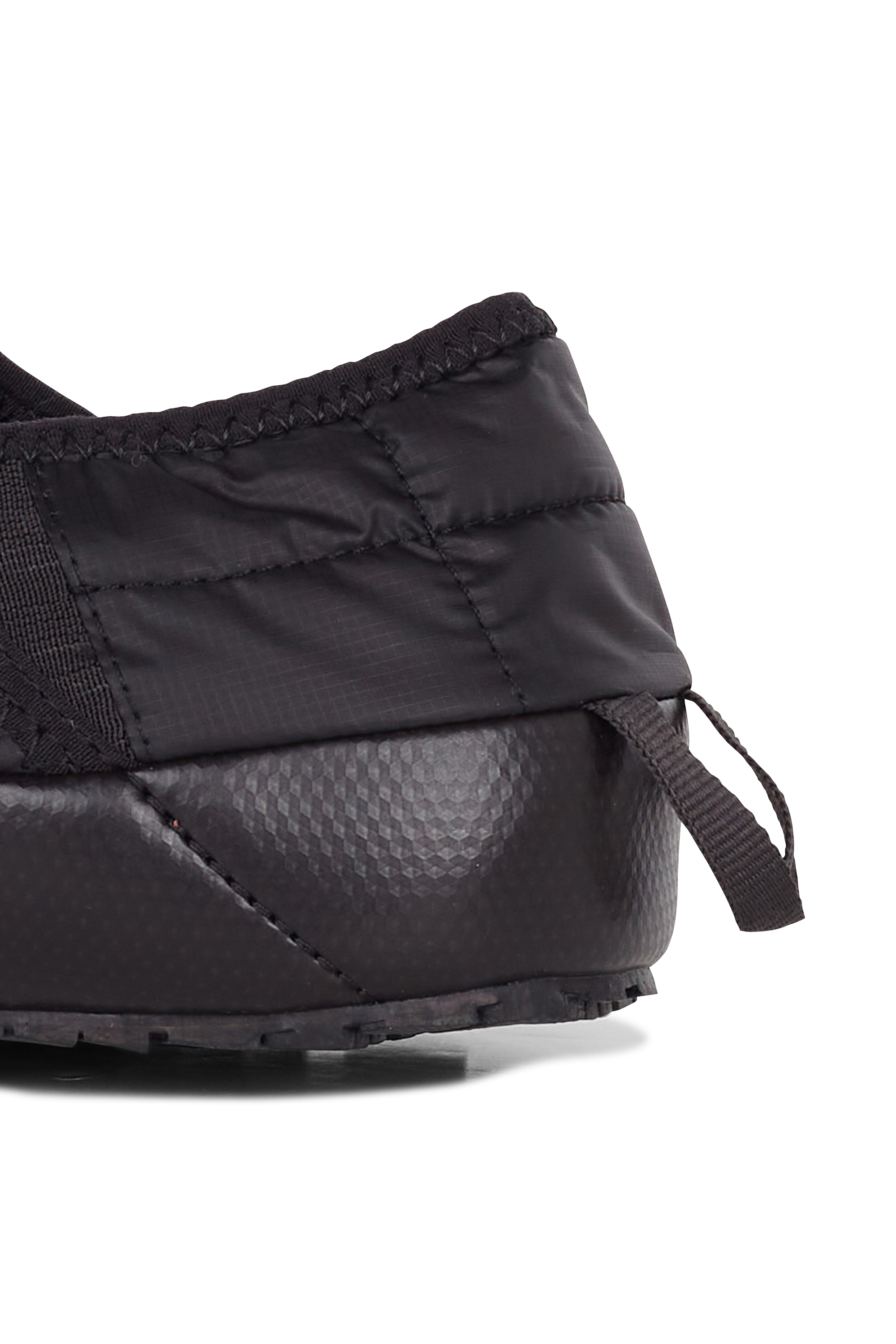 Thermoball slippers Black