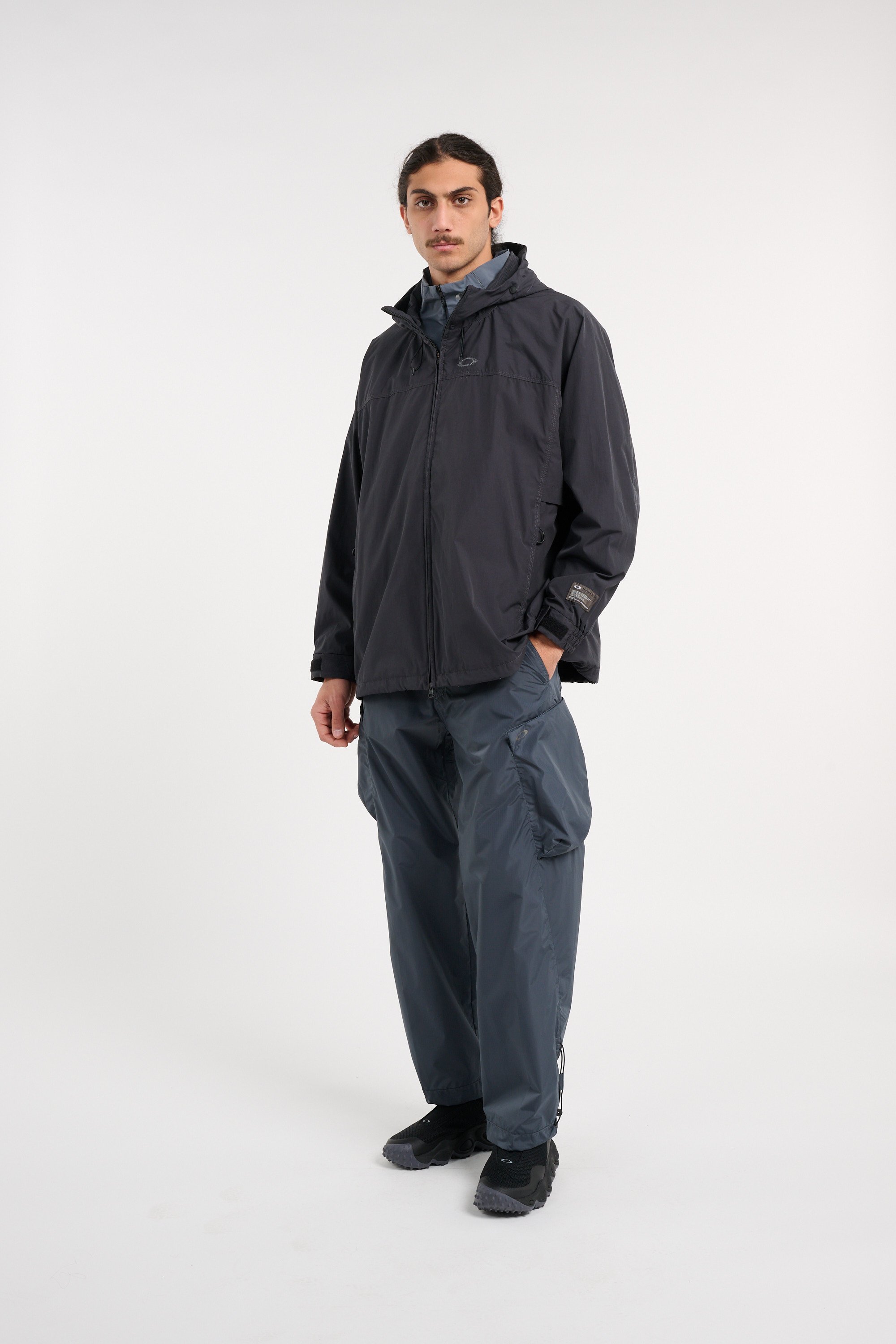 Veste droite à capuche unie OAKLEY Noir