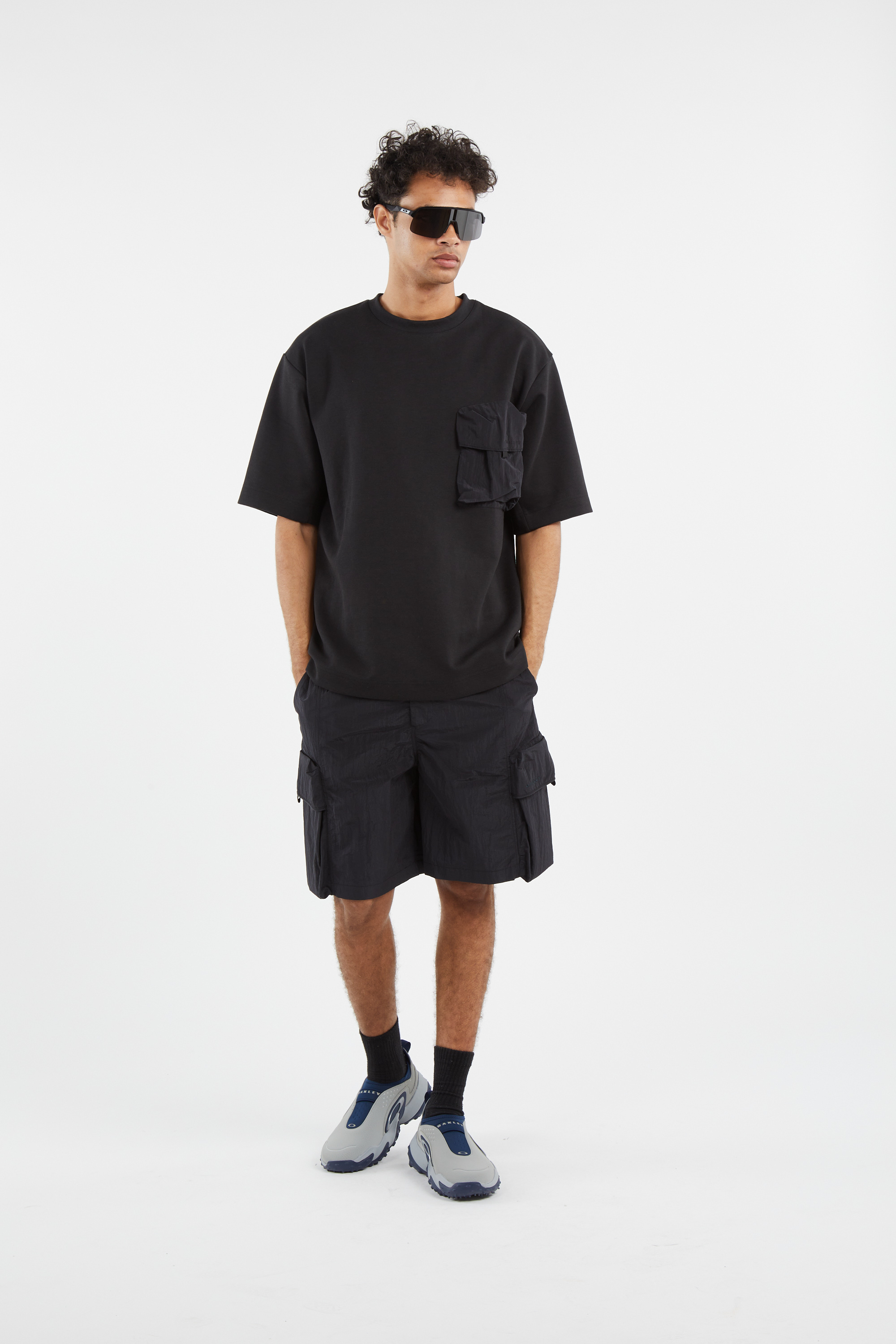 Regular-fit round-neck cotton T-shirt Black