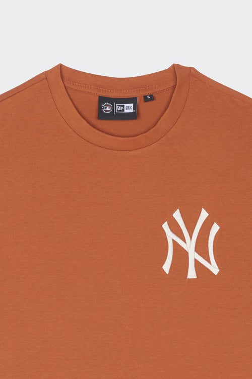 NEW ERA T-shirt Brown
