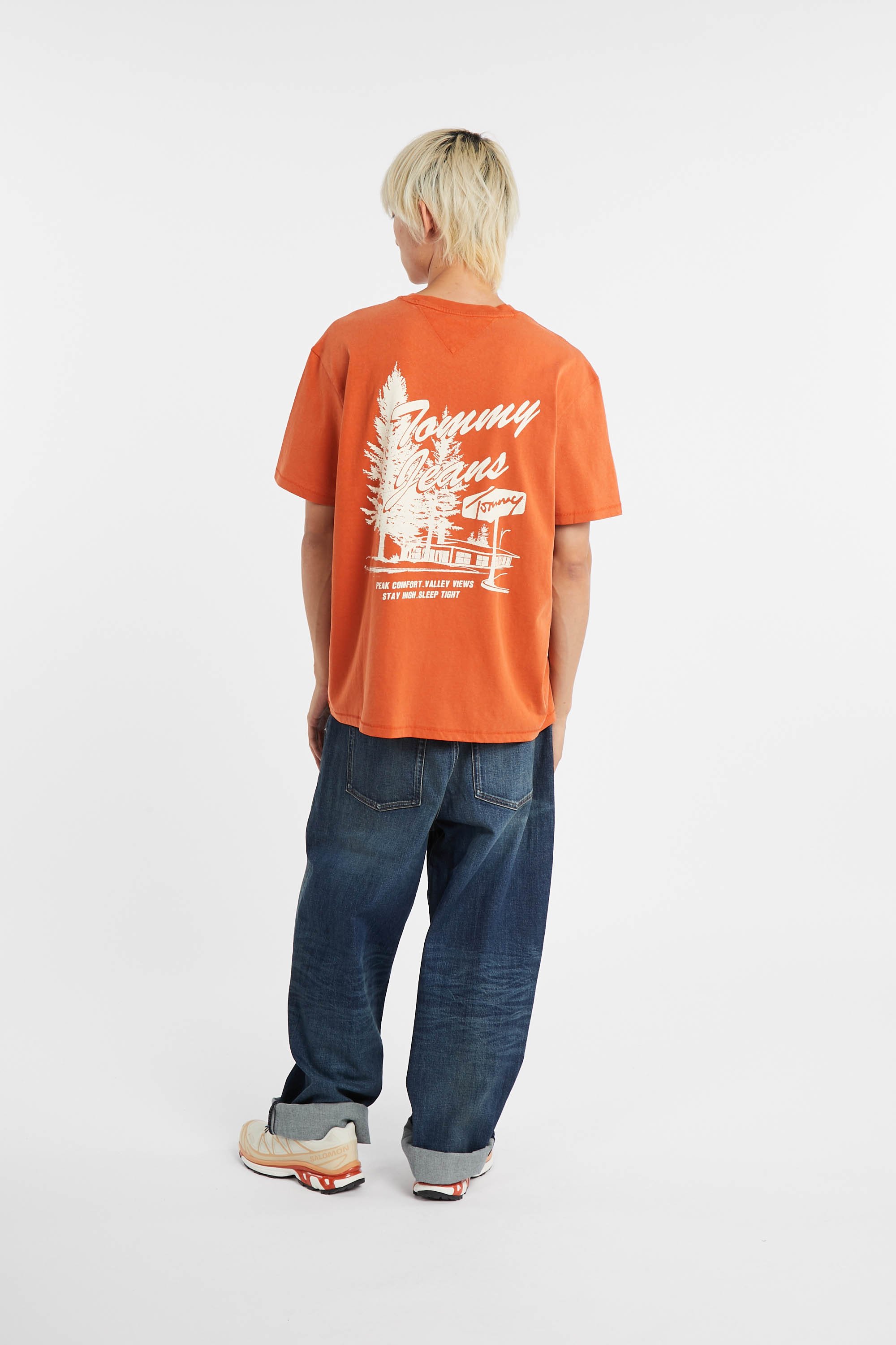 Regular-fit round-neck cotton T-shirt | Orange by TOMMY JEANS Regular-fit round-neck cotton T-shirt Orange