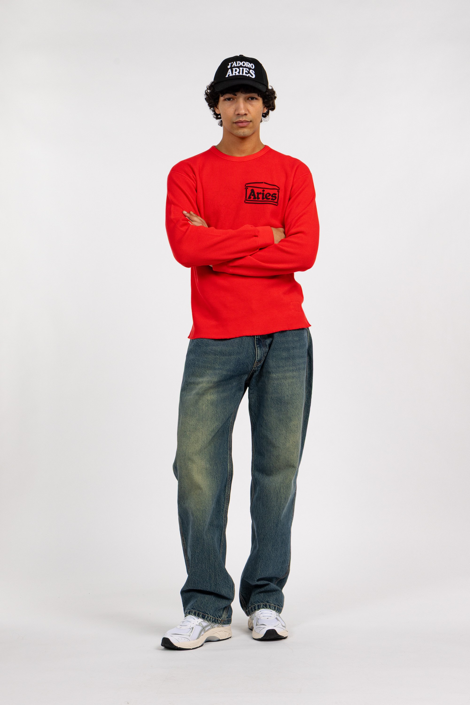 Sweatshirt ARIES Red