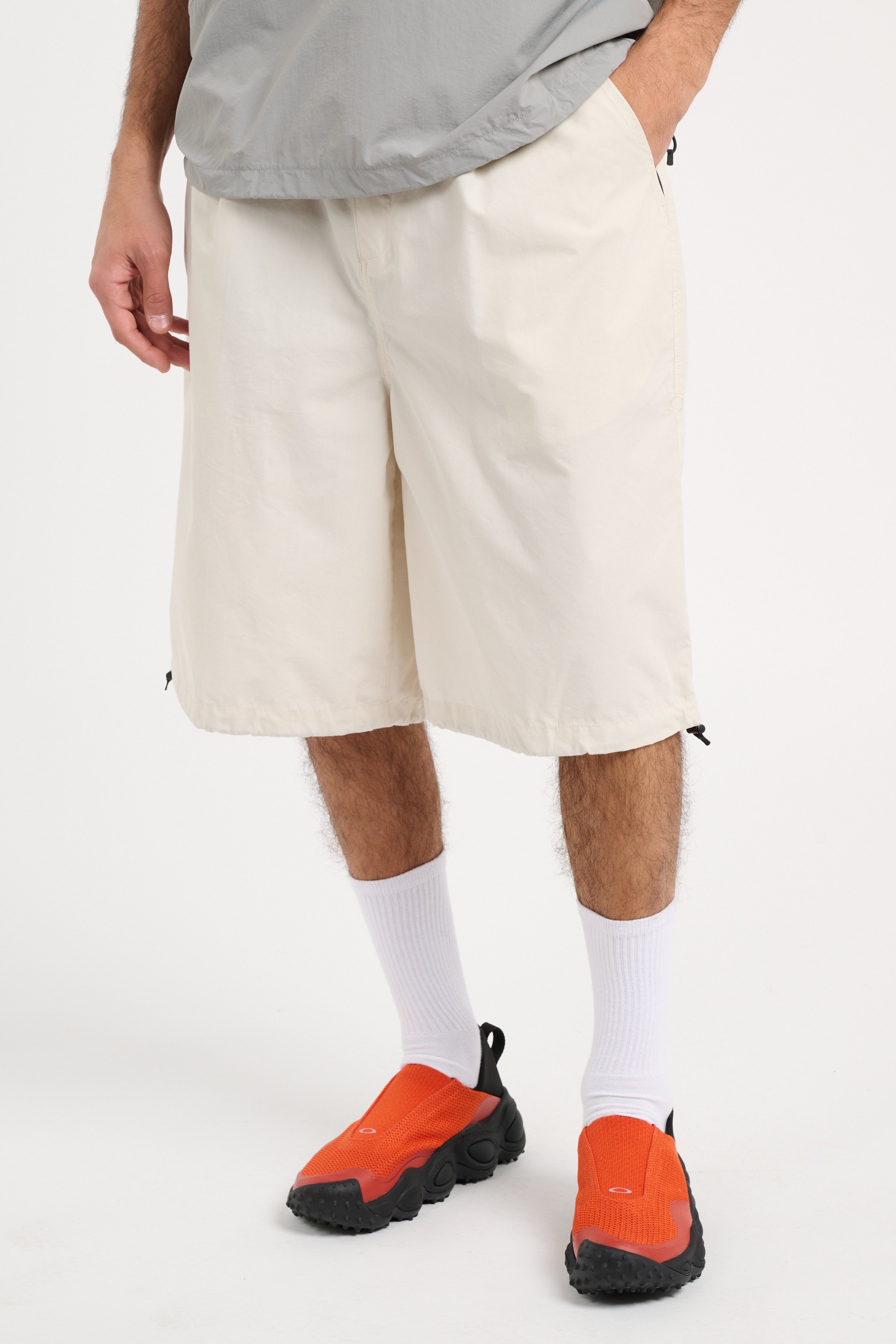 Short Beige